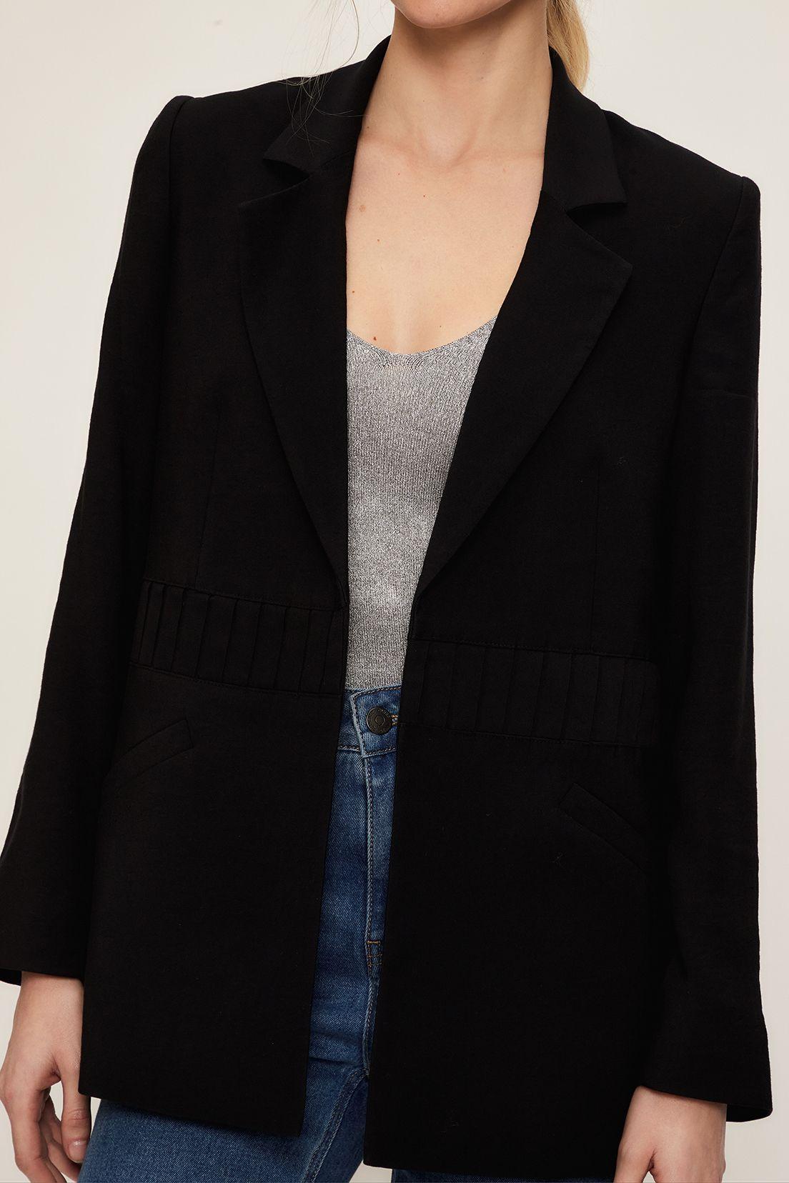 Blazer Liso Negro iO 16020224009102-2
