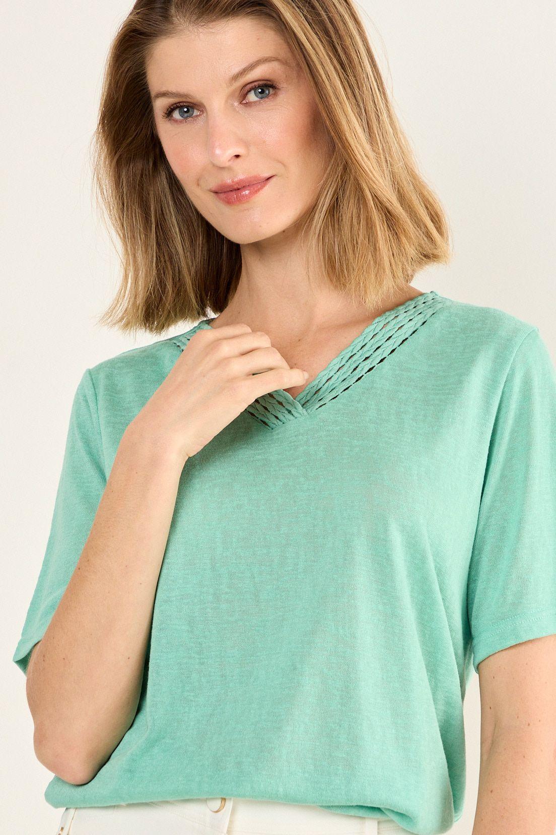 Polera Escote En V Verde Ma Griffe 14202126004217-1