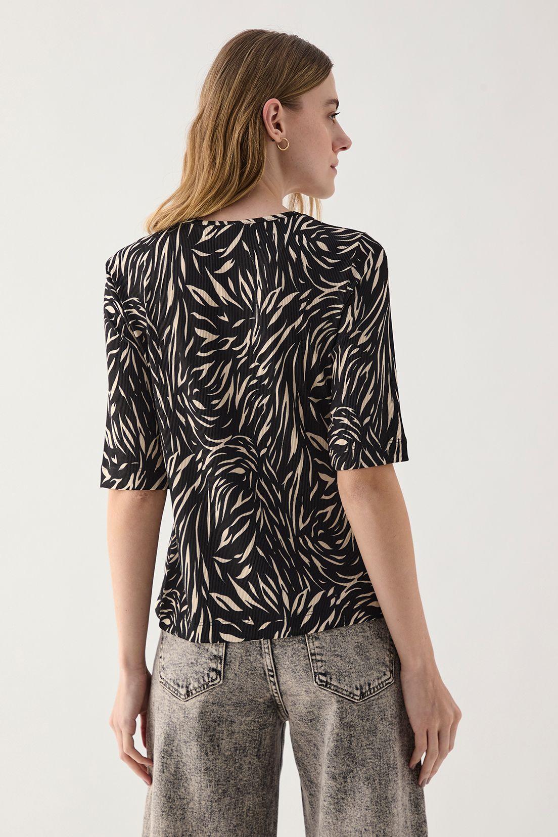 Polera Fantasia Negro 14307125002102-2