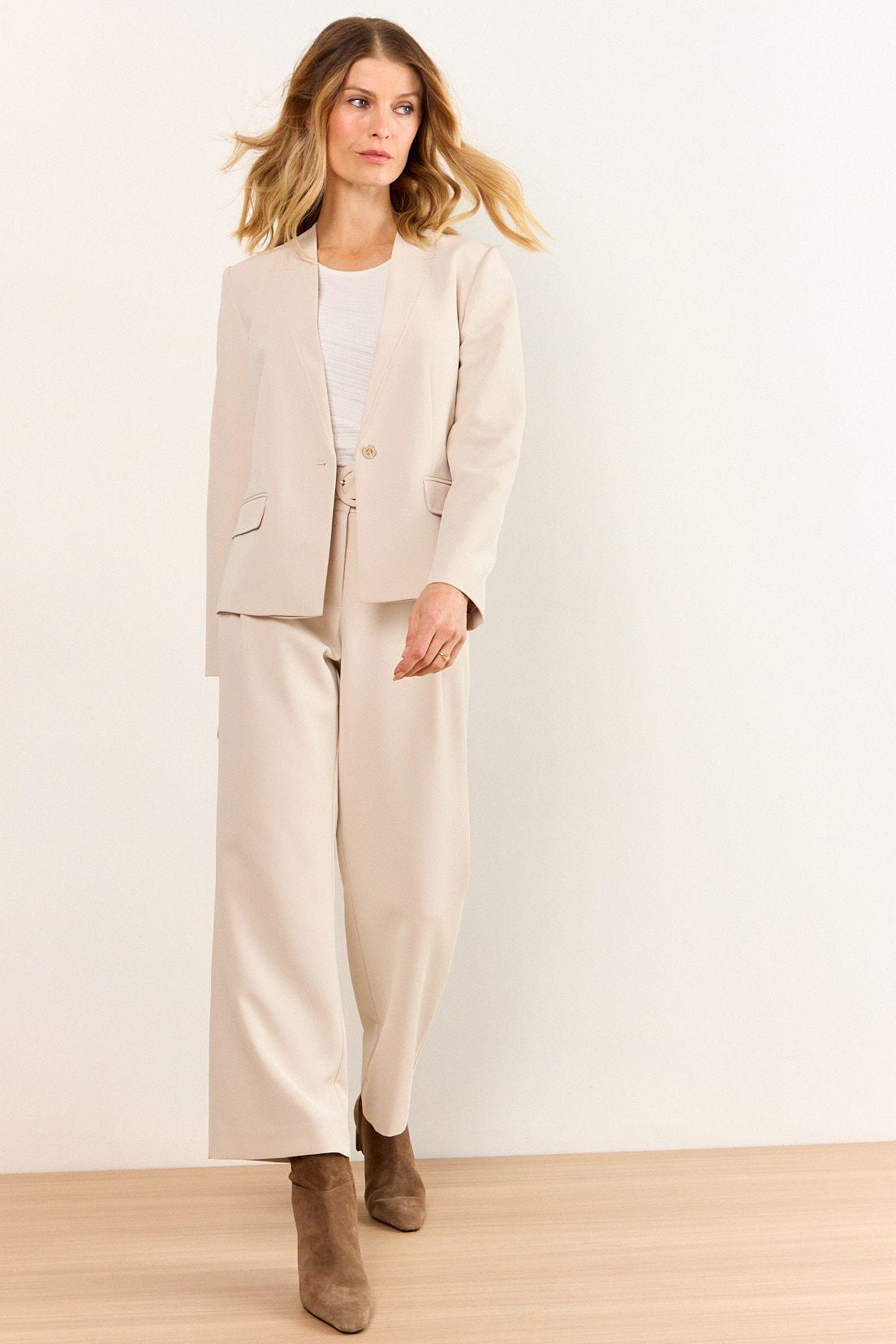 Blazer Liso Y Bolsillos Con Tapa Beige Ma Griffe 16002226002106-3