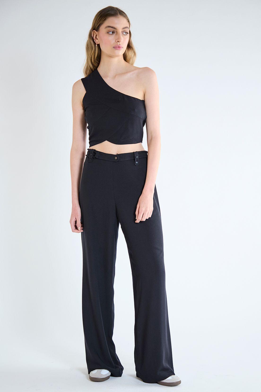 Blusa Lisa Negro iO 14020125007102-4