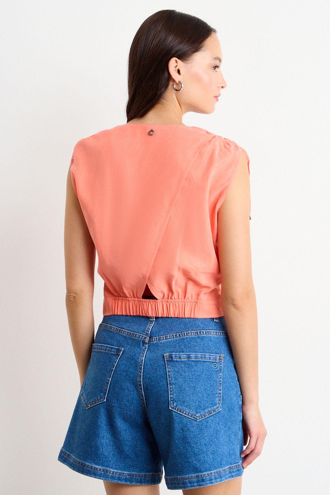 Blusa Lisa Coral iO 14020126050133-3