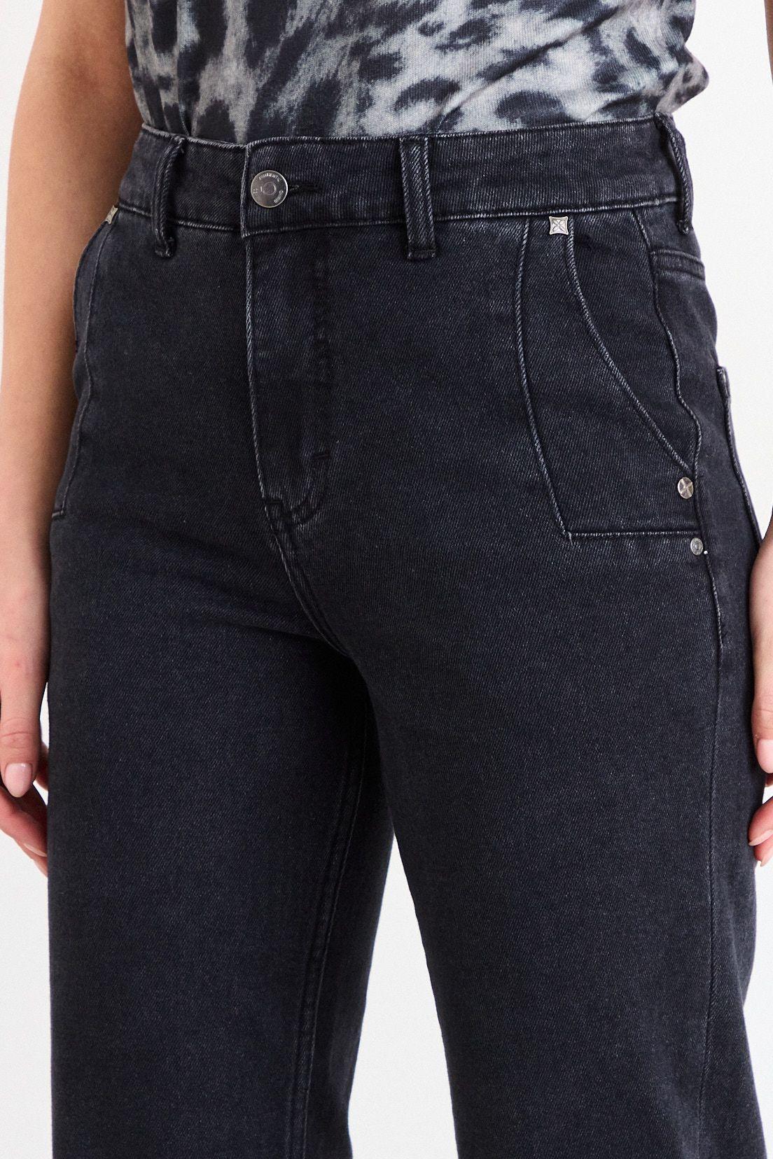 Jeans Liso Negro iO 11320226006102-2