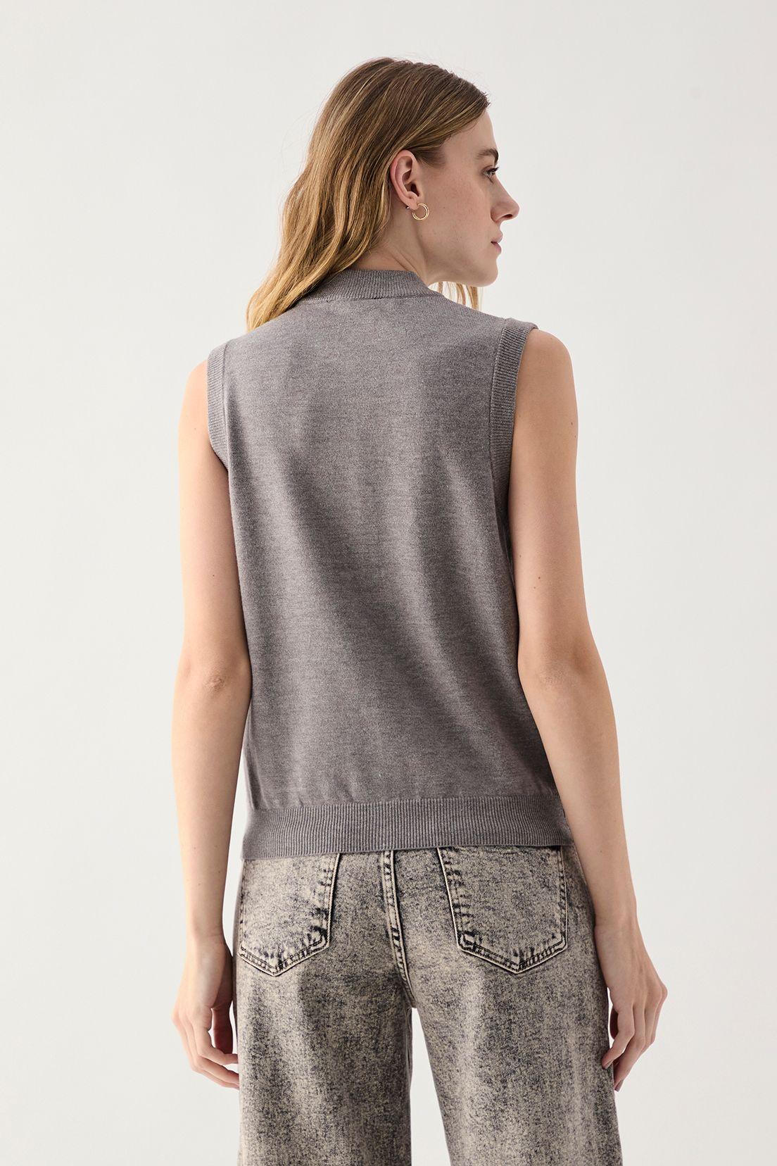 Chaleco Liso Gris 18007125001163-3