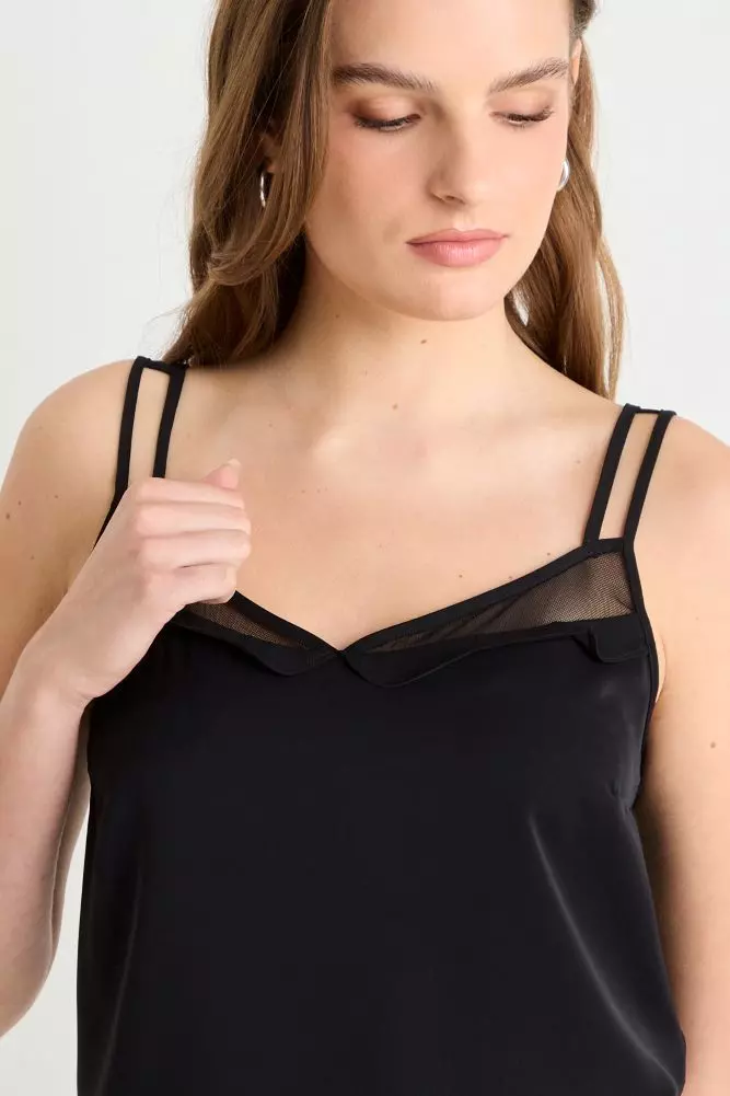 Blusa Sin Mangas Negro iO 14020225009102-2