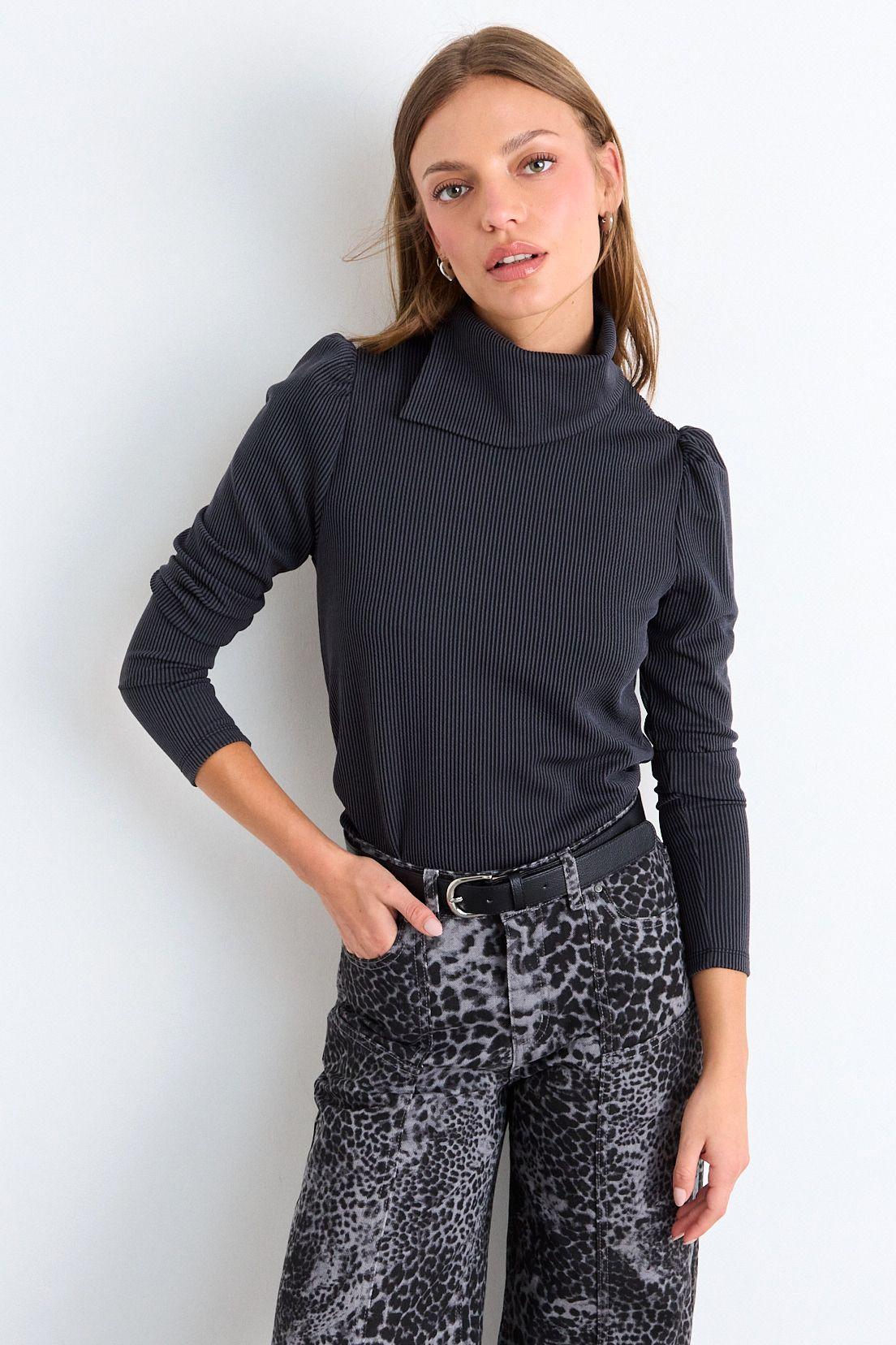 Polera Lisa Gris iO 14220126064163-0