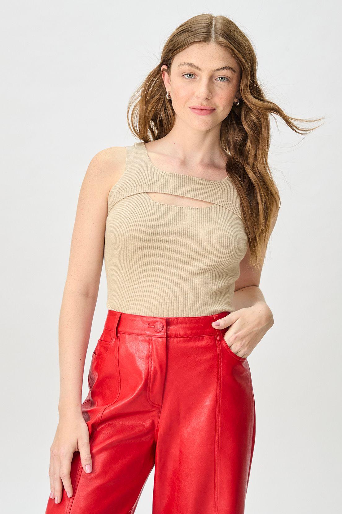 Polera Lisa Beige iO 18120125005106-0
