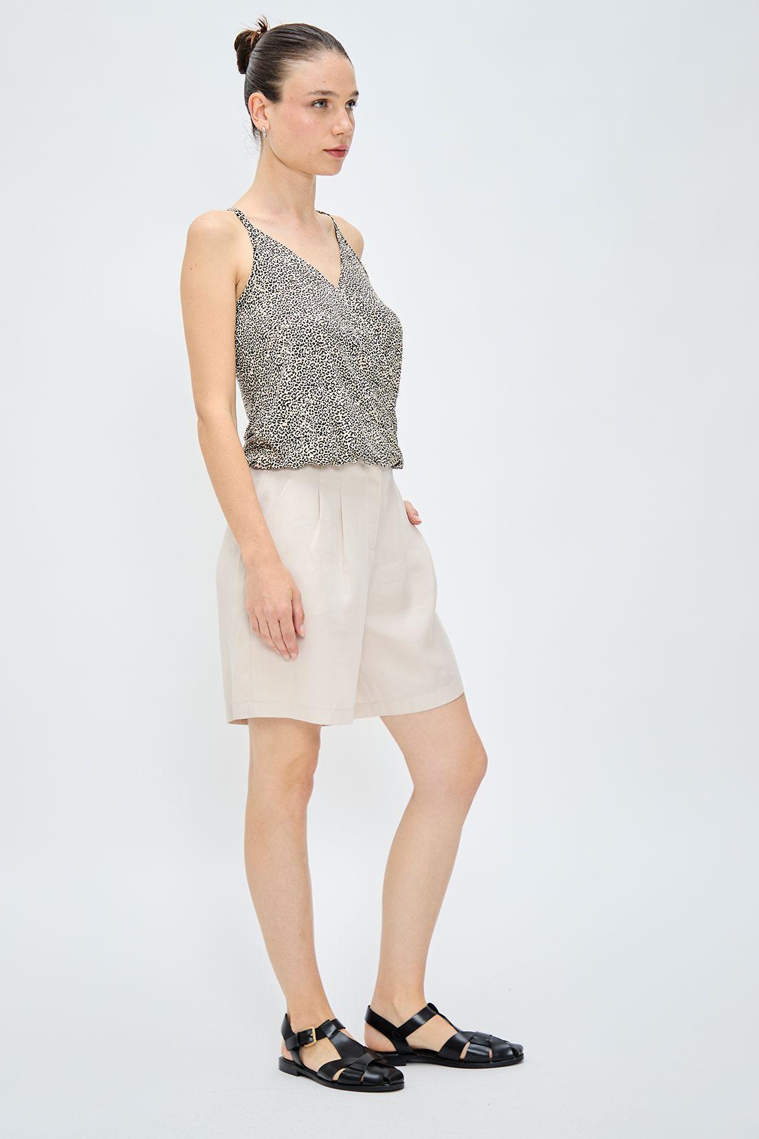 Polera Fantasia Beige iO 14320224055106-2