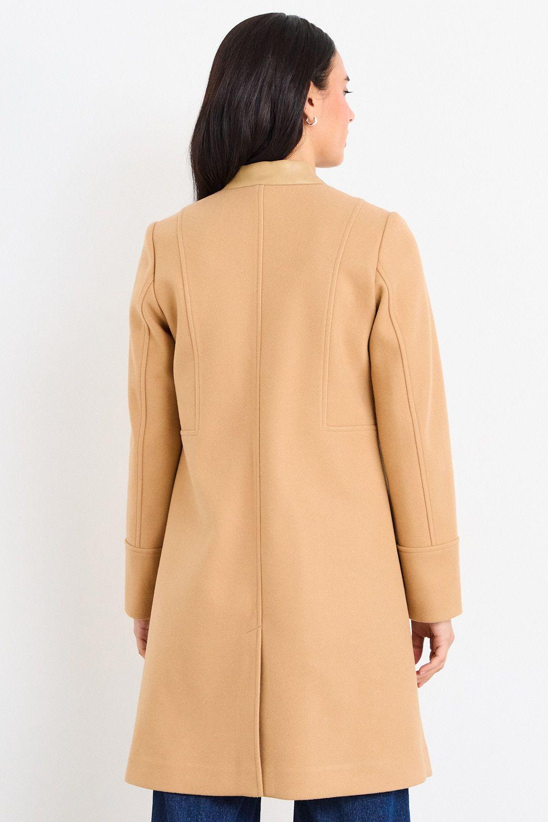Chaqueton Liso Beige iO 17220226051106-2