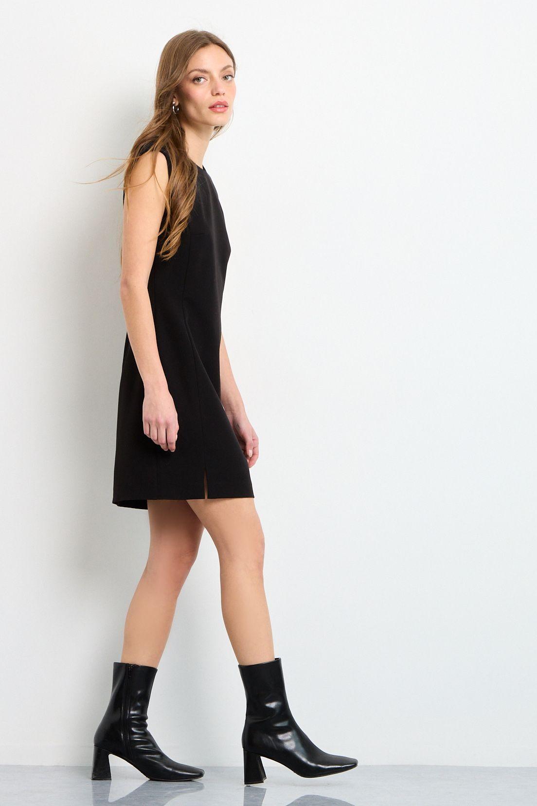 Vestido Corto Negro iO 13020225002102-4