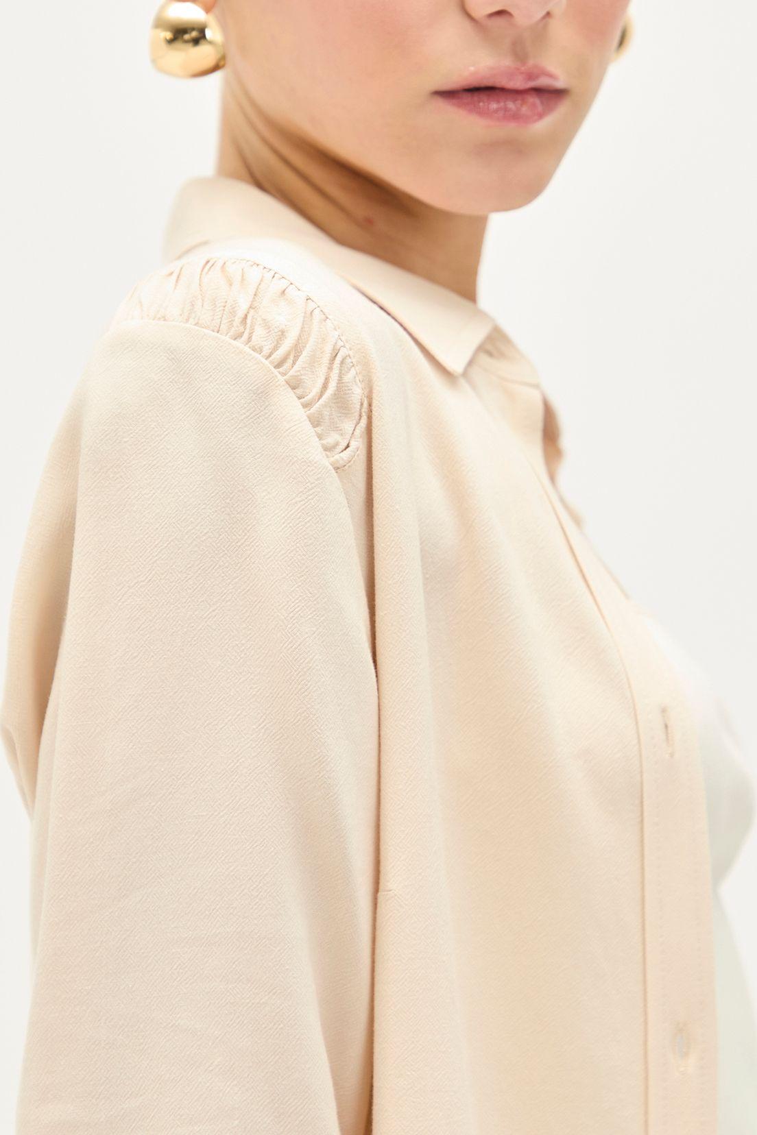 Blusa Lisa Beige iO 14020224066106-2