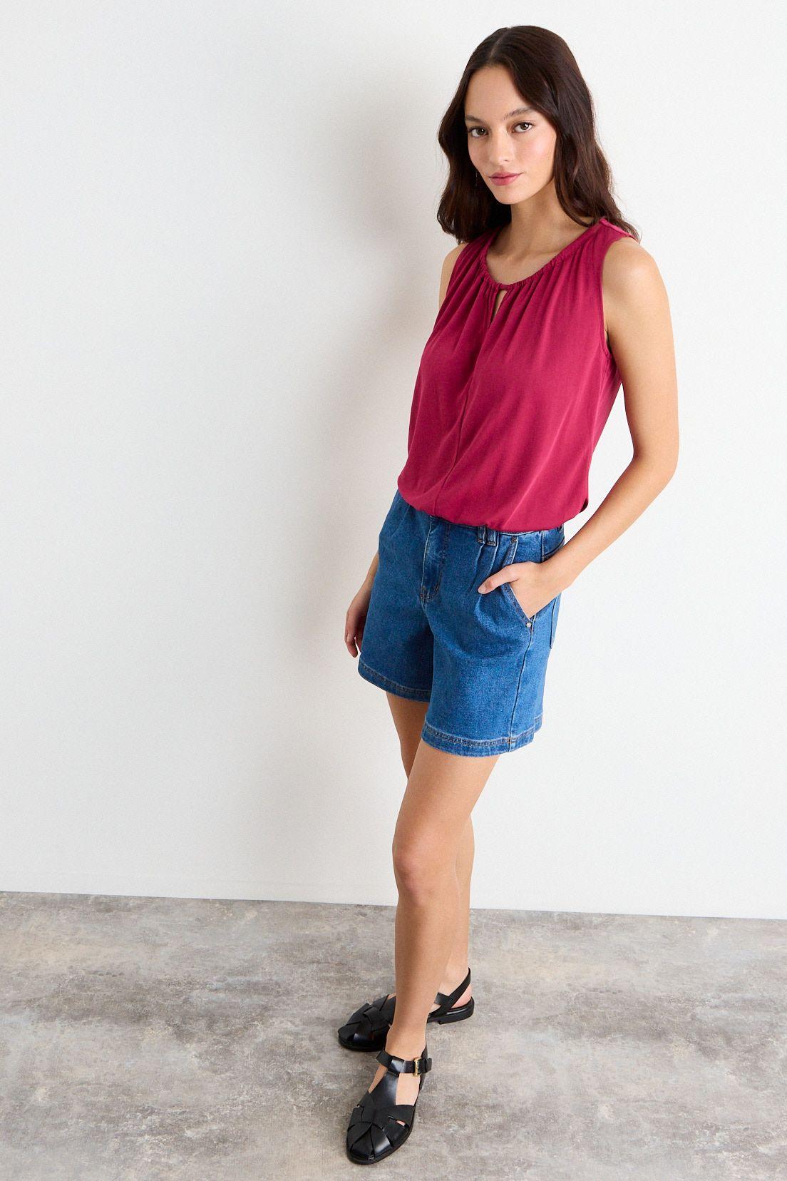 Polera Lisa Burdeos iO 14220126050112-4