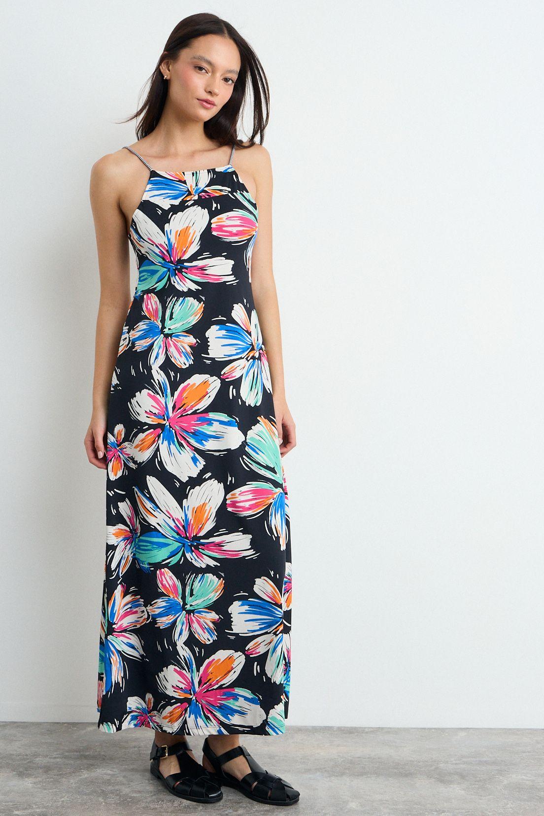 Vestido Fantasia Largo Negro iO 13520225056102-0