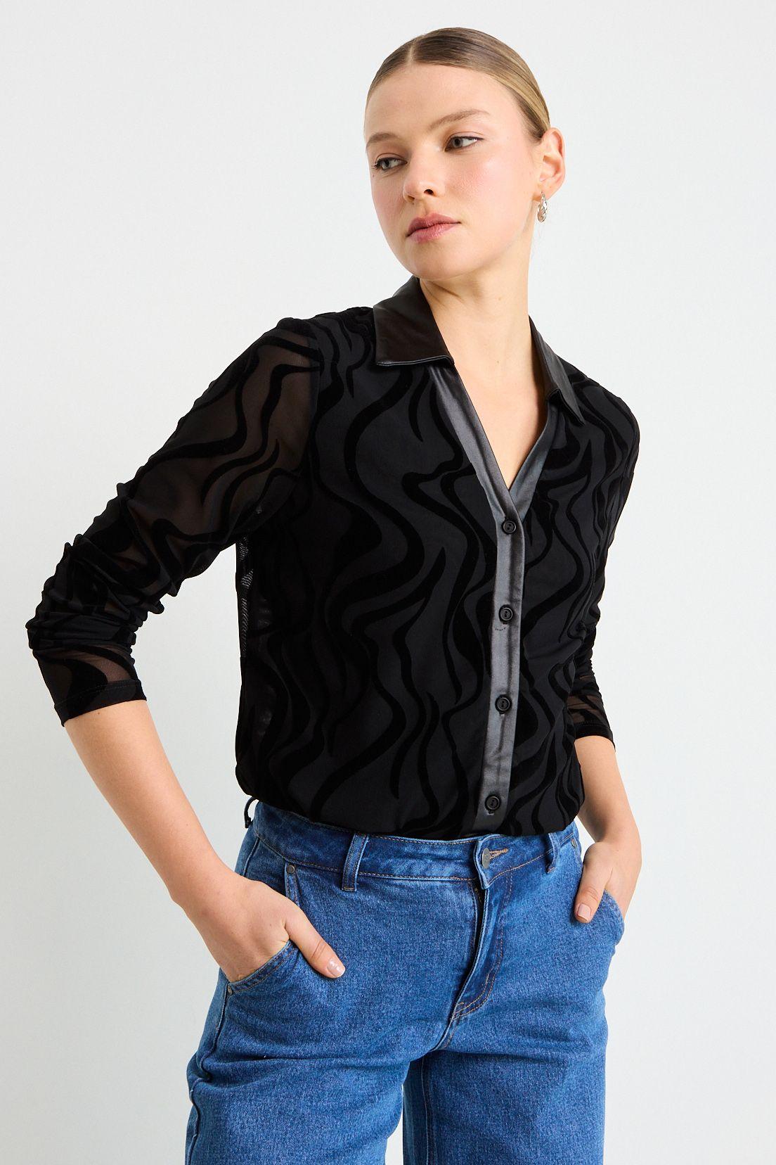 Blusas Manga Larga Negro Ash 14007225008102-0