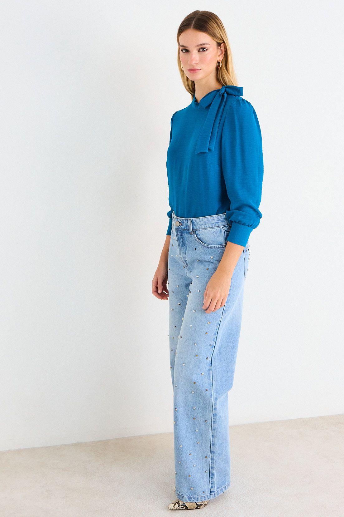Blusa Lisa Con Textura Celeste Ash 14007226002127-4