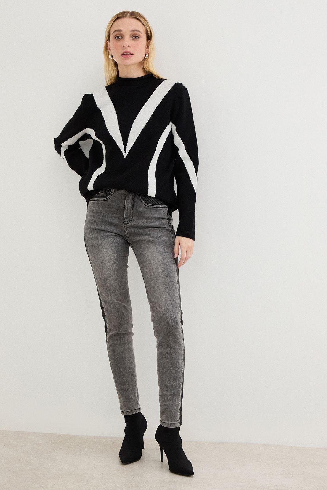 Sweater Fantasia Negro 18707125051102-1