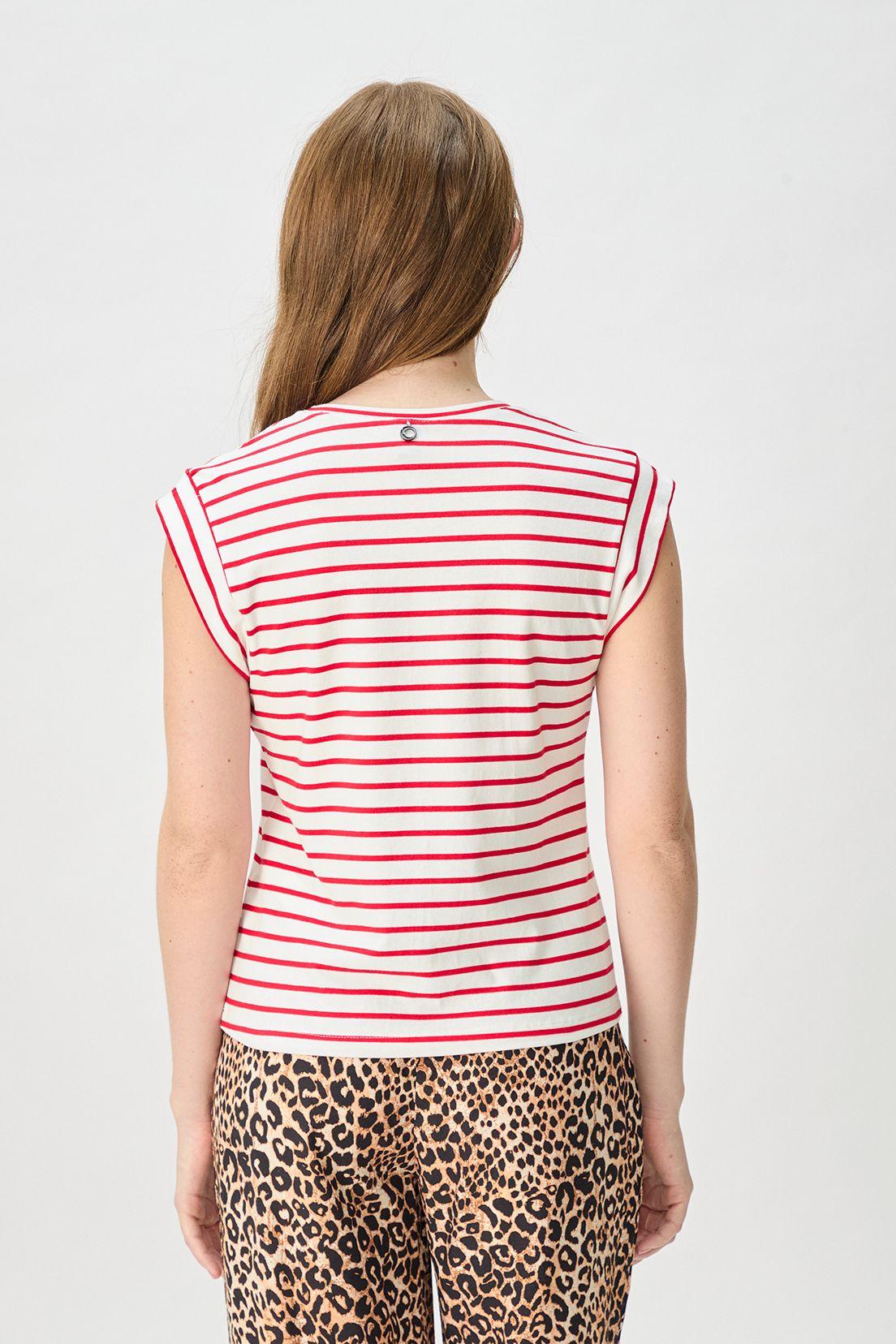 Polera Fantasia Rojo iO 14320125052103-3