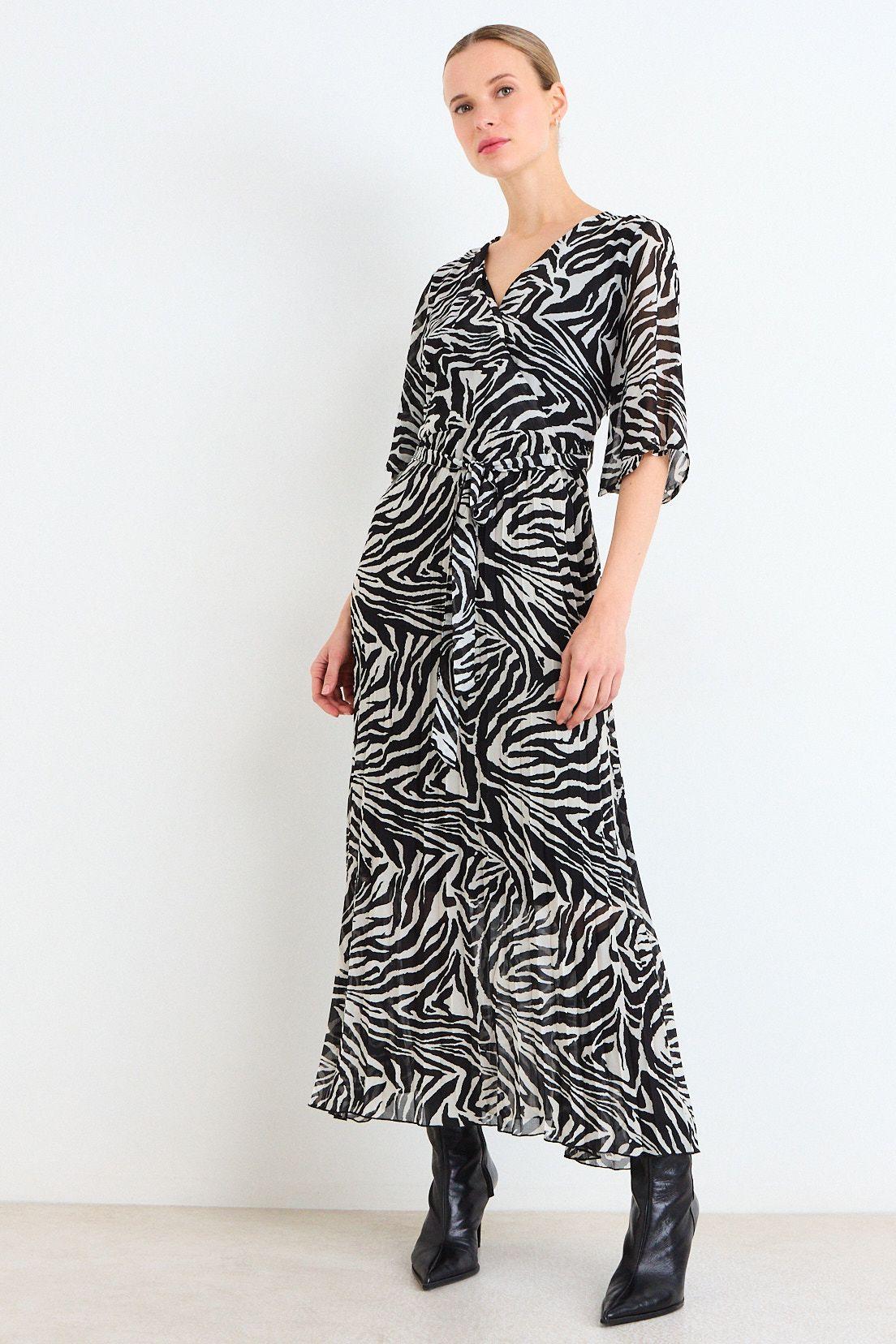 Vestido Fantasia Largo Negro Ash 13504125002102-3