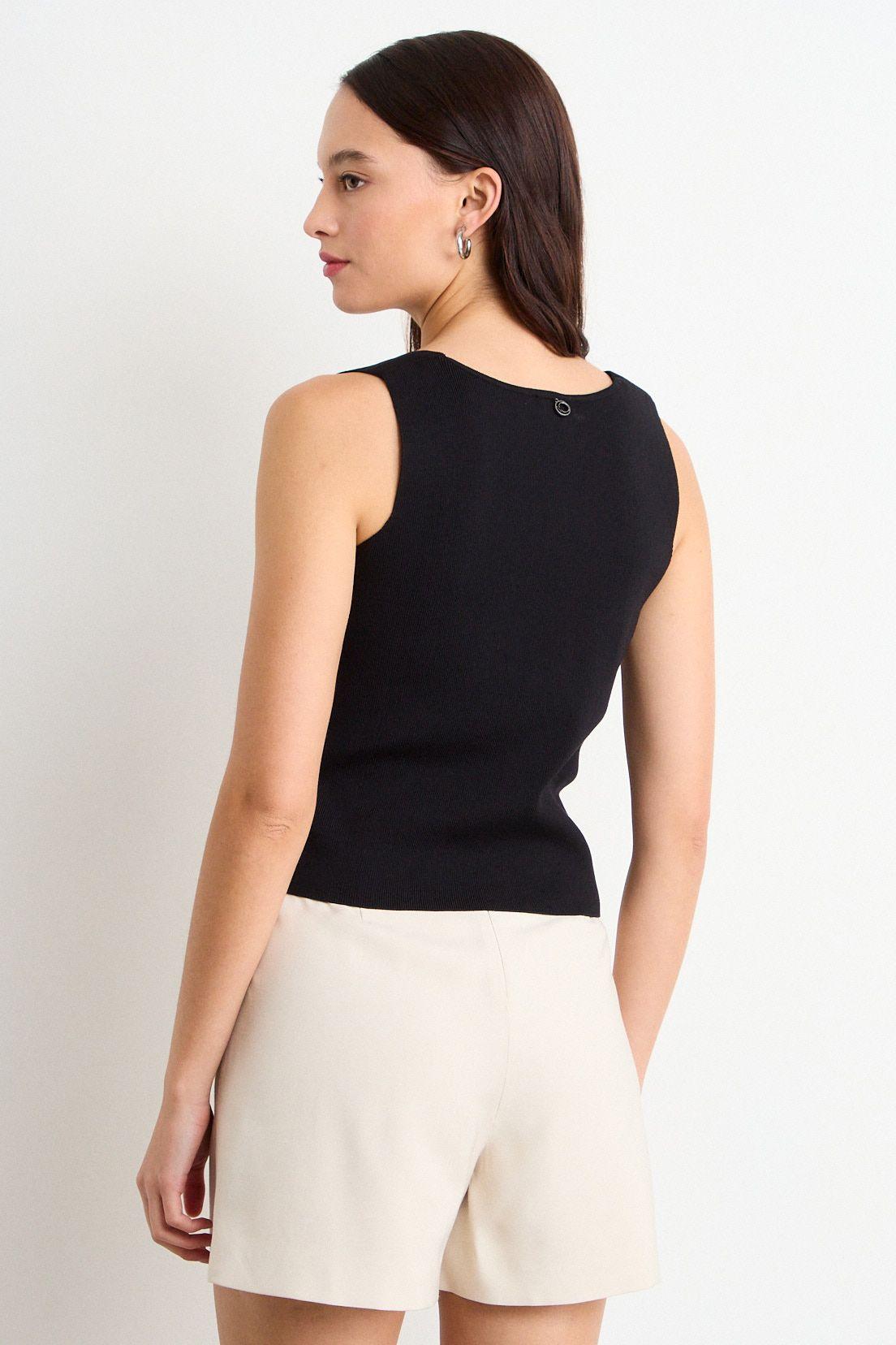 Gillette Liso Negro iO 16220126003102-2