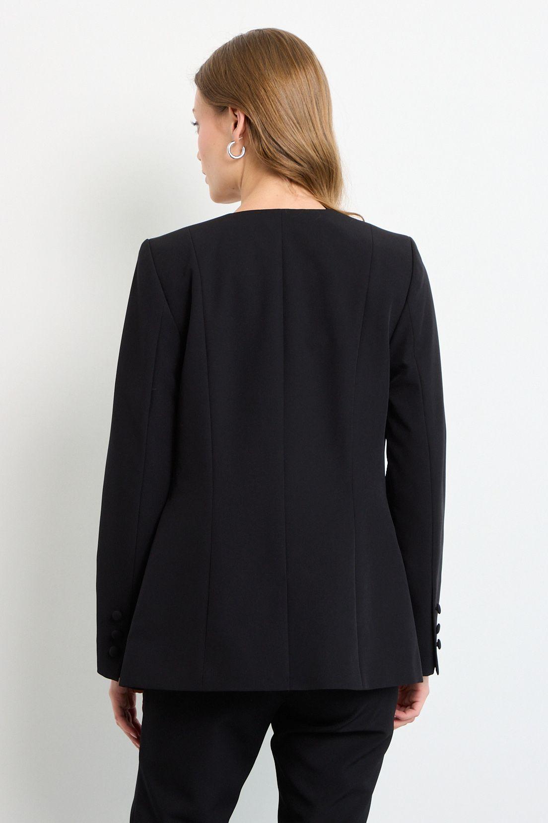 Blazer Negro iO 16020225051102-2