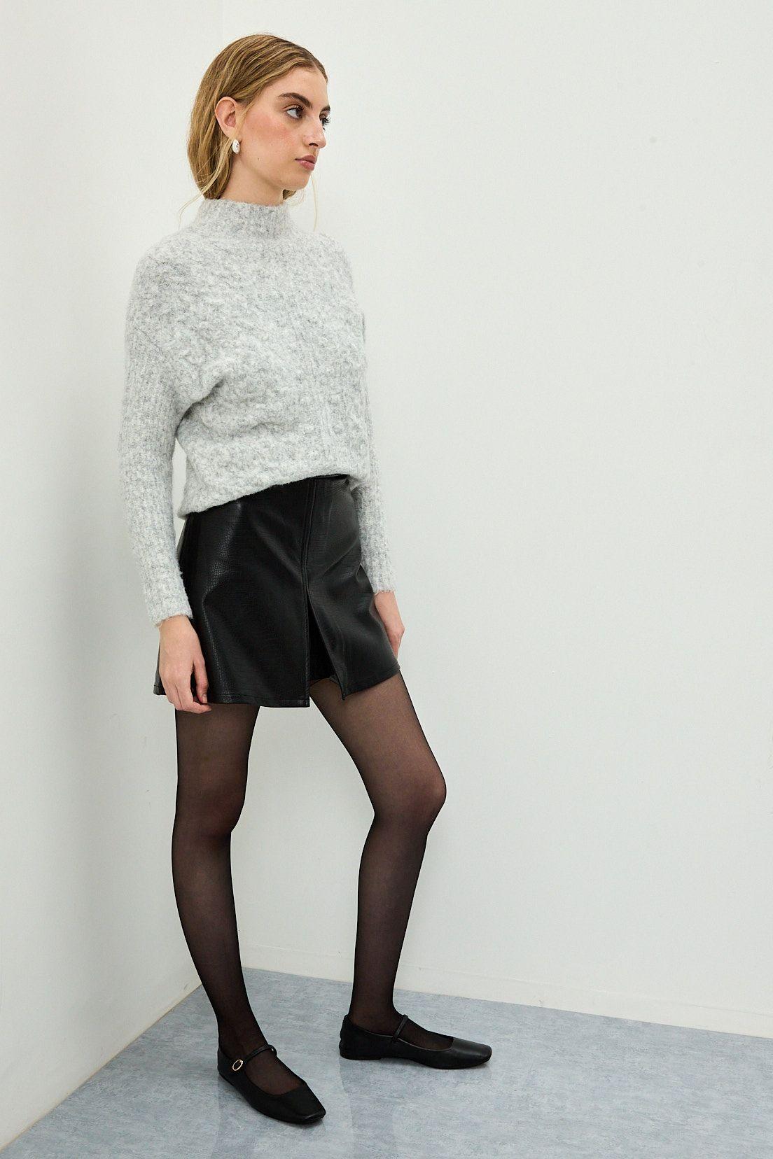 Falda Corta Mujer  12020125060102-3