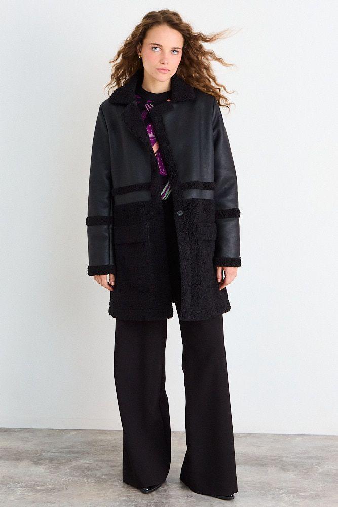 Chaqueta Lisa Negro iO 17520126009102-4
