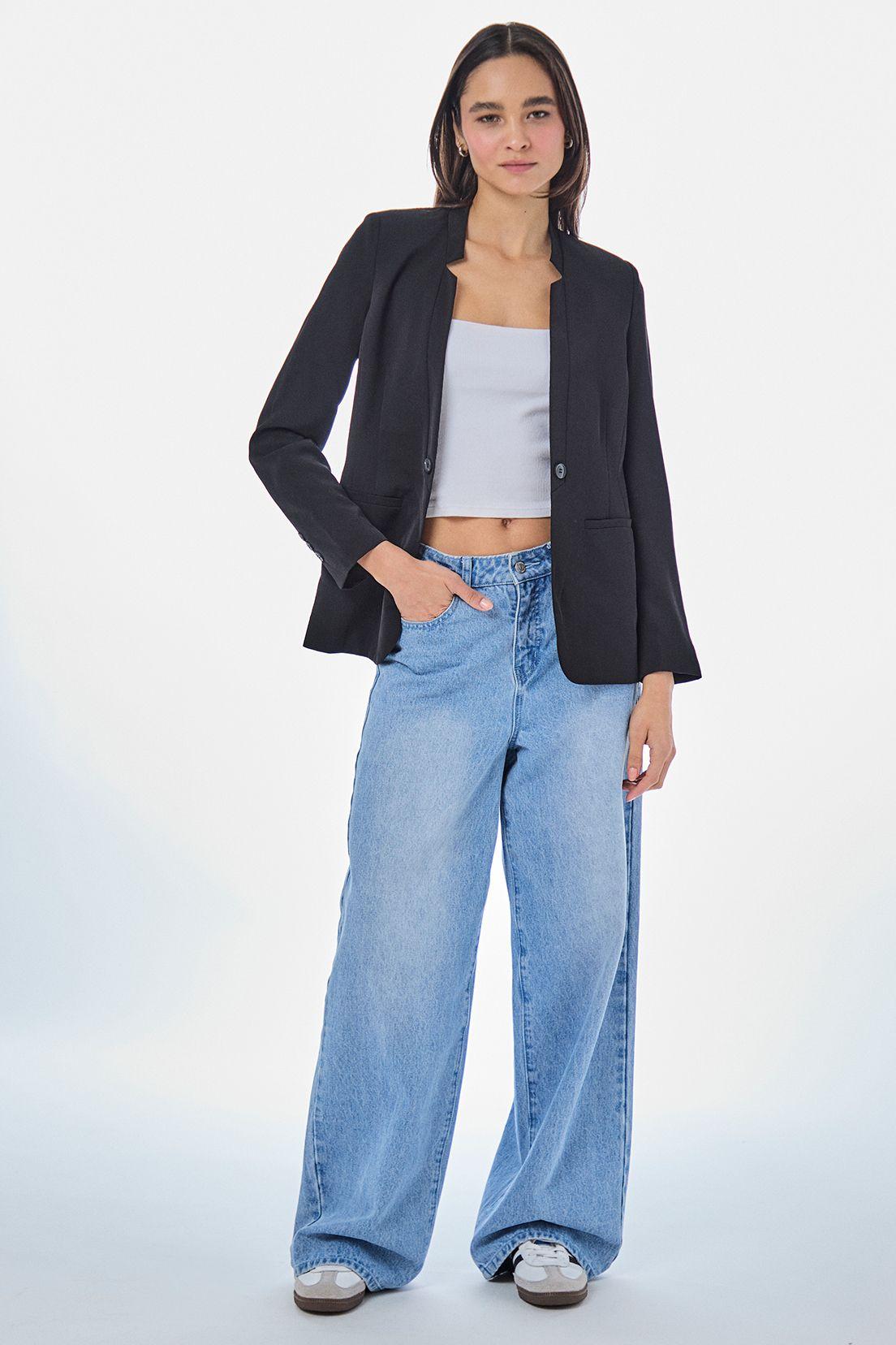Blazer Liso Negro iO 16020224064102-4