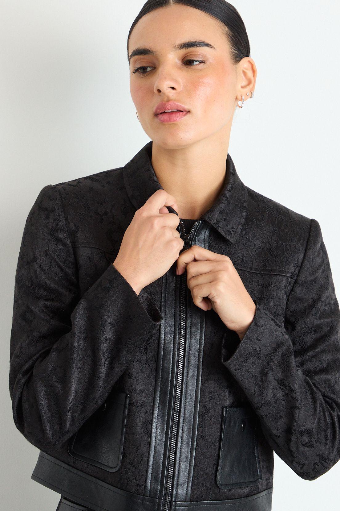 Chaqueta Negro iO 17520225002102-2