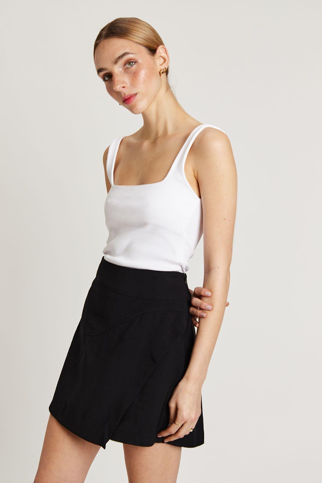 Falda Lisa Negro iO 12020224005102-2