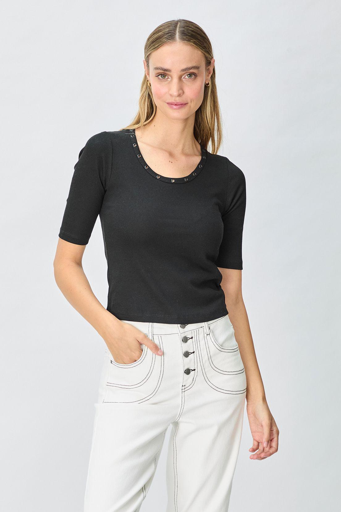 Polera Lisa Negro iO 14220125055102-0