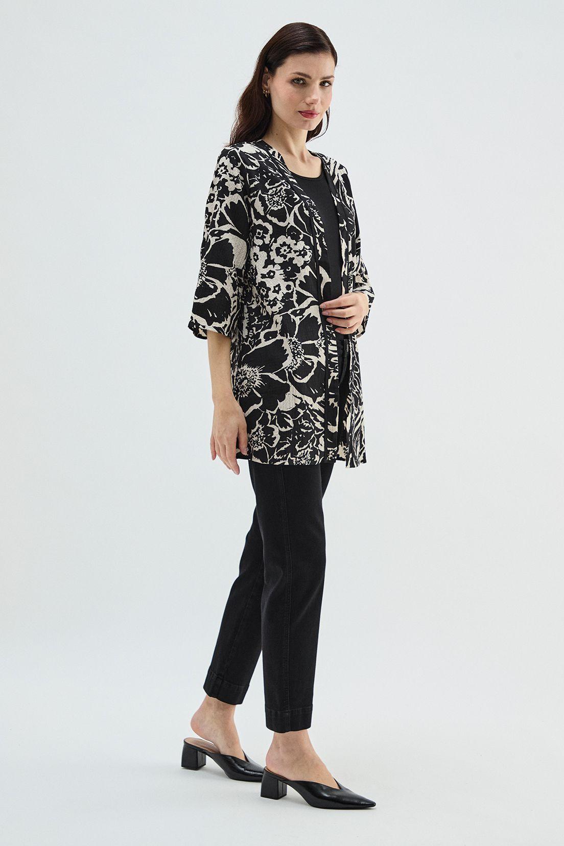 Tapado Tipo Kimono Estampado Negro Ma Griffe 15502224054102-3