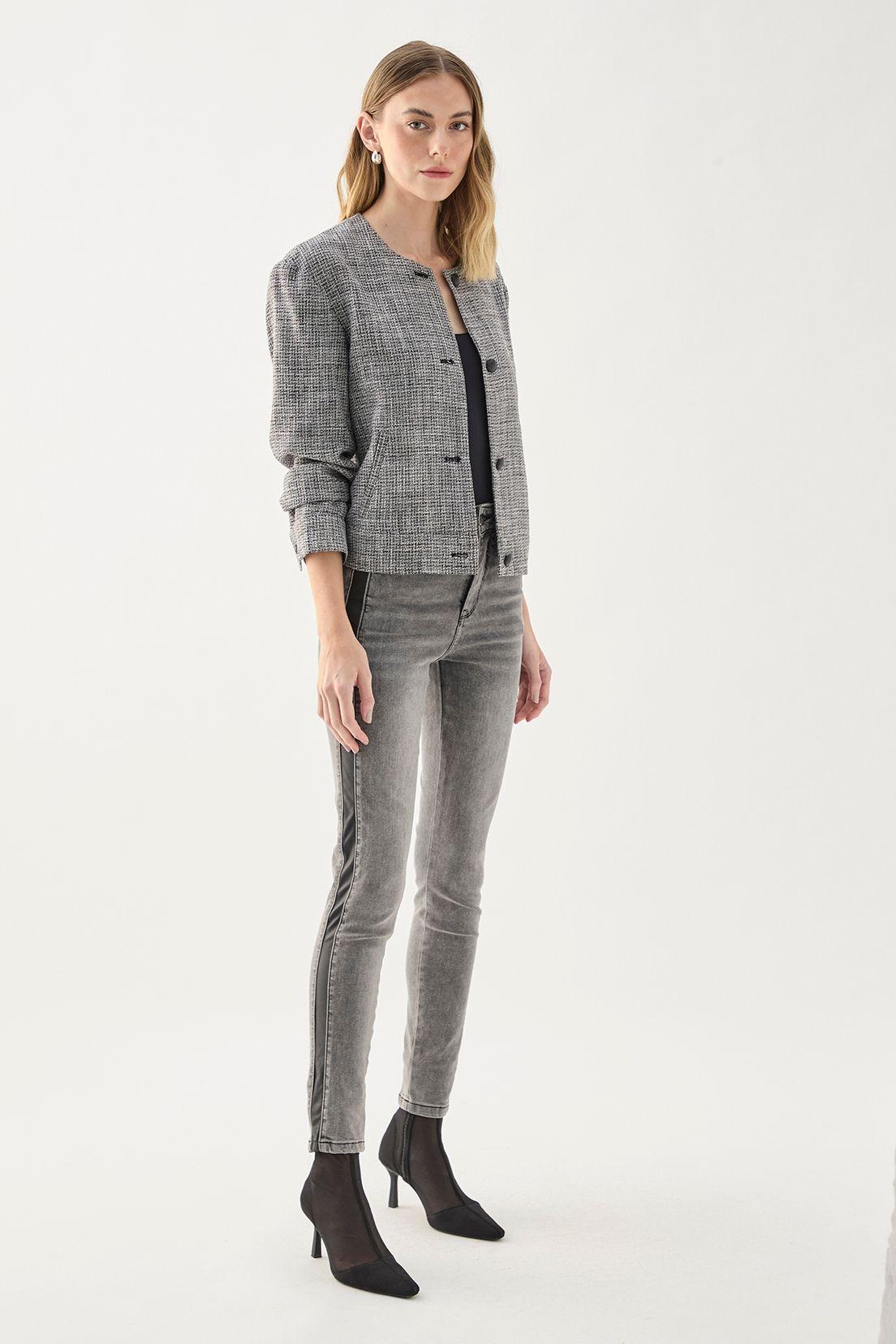 Chaqueta Gris 17507125053102-2