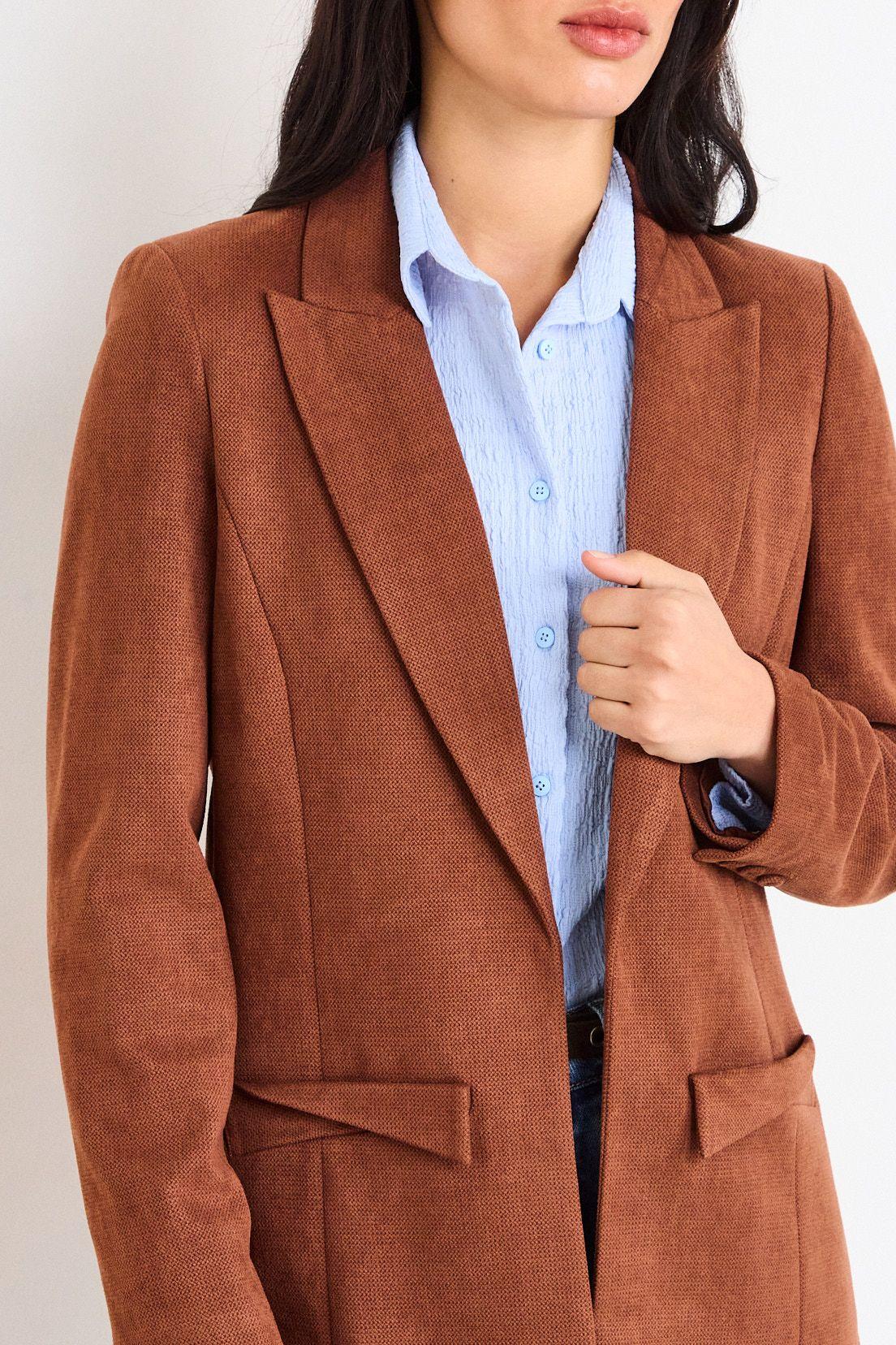 Blazer Liso Café iO 16020226052129-1