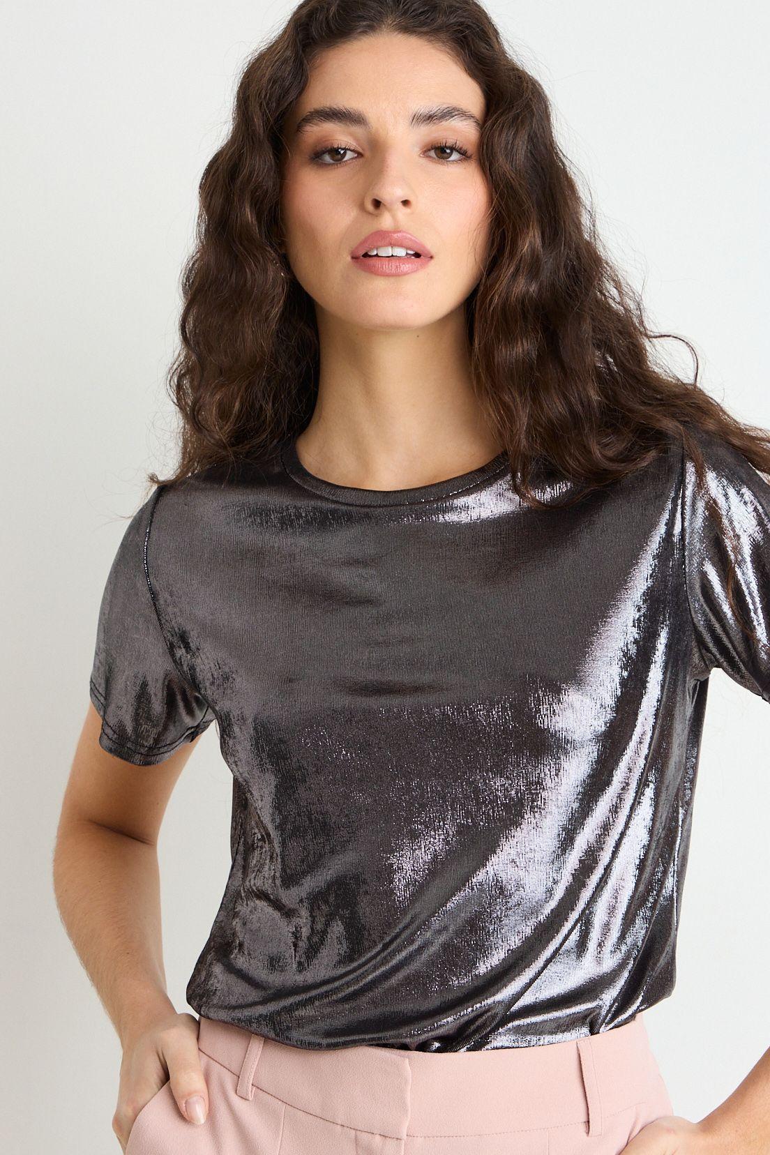 Polera Manga Corta Negro Ash 14207225050102-0