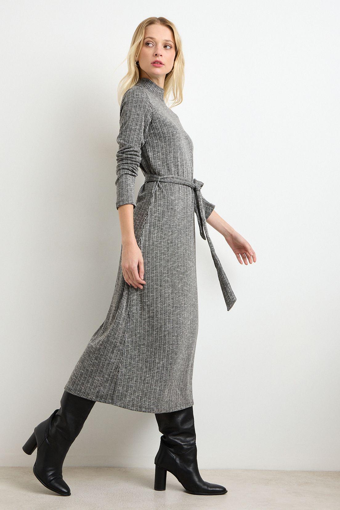 Vestido Fantasia Negro Ash 13104125001102-2