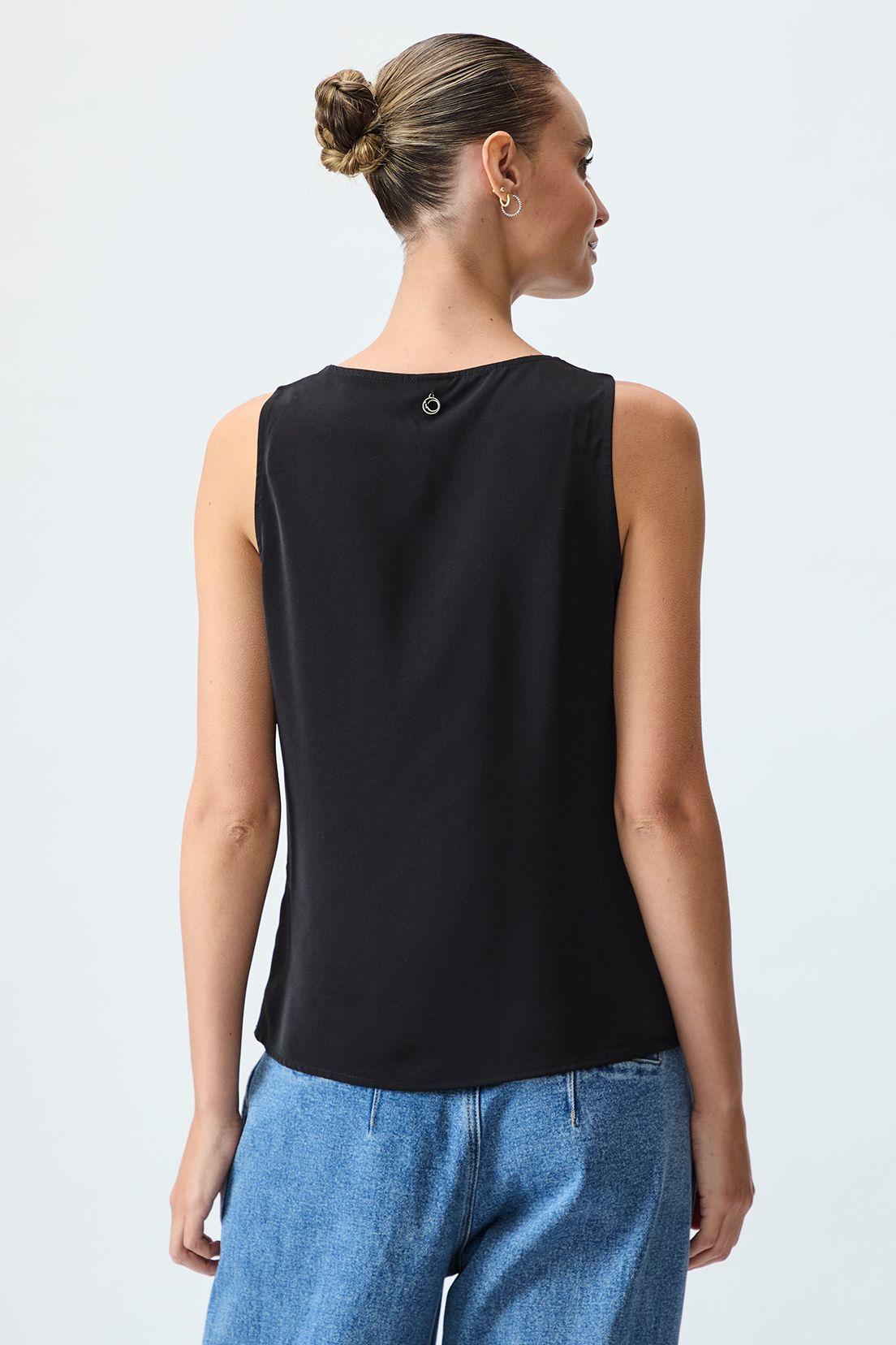 Blusa Lisa Negro iO 14020125001102-3