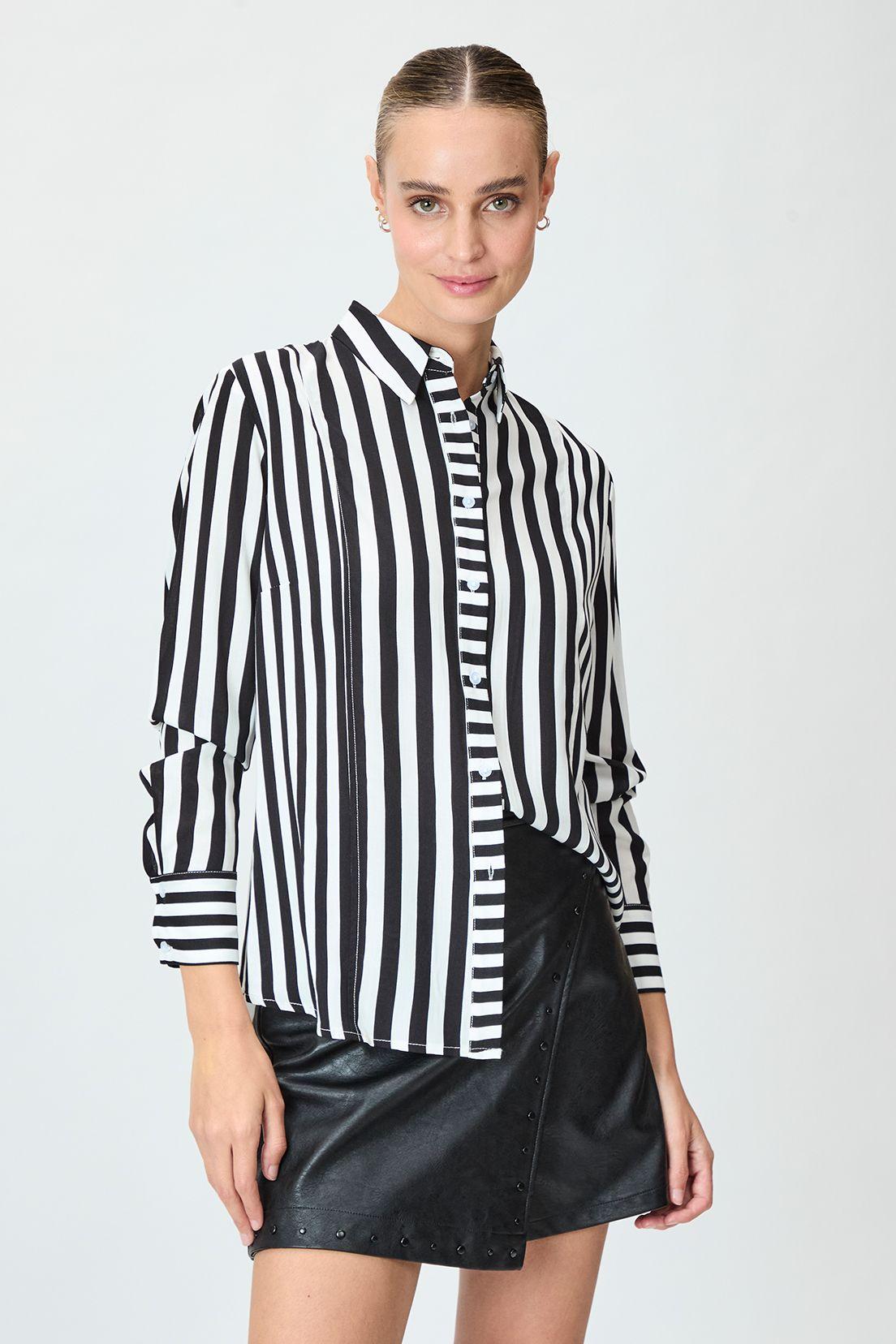 Blusa Fantasia Negro iO 14120125005102-4