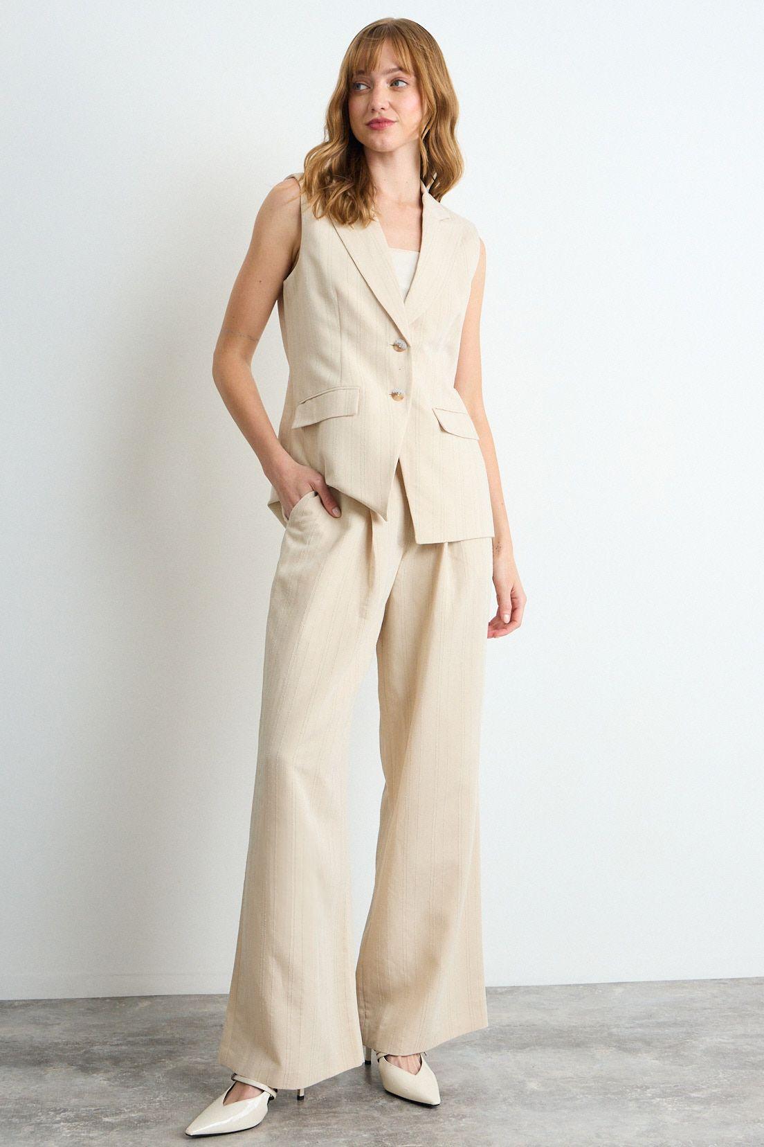 Pantalon Liso Beige iO 11020225019106-0