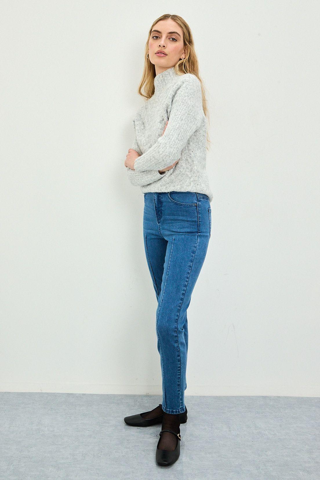 Jeans Liso Celeste iO 11320125007110-4