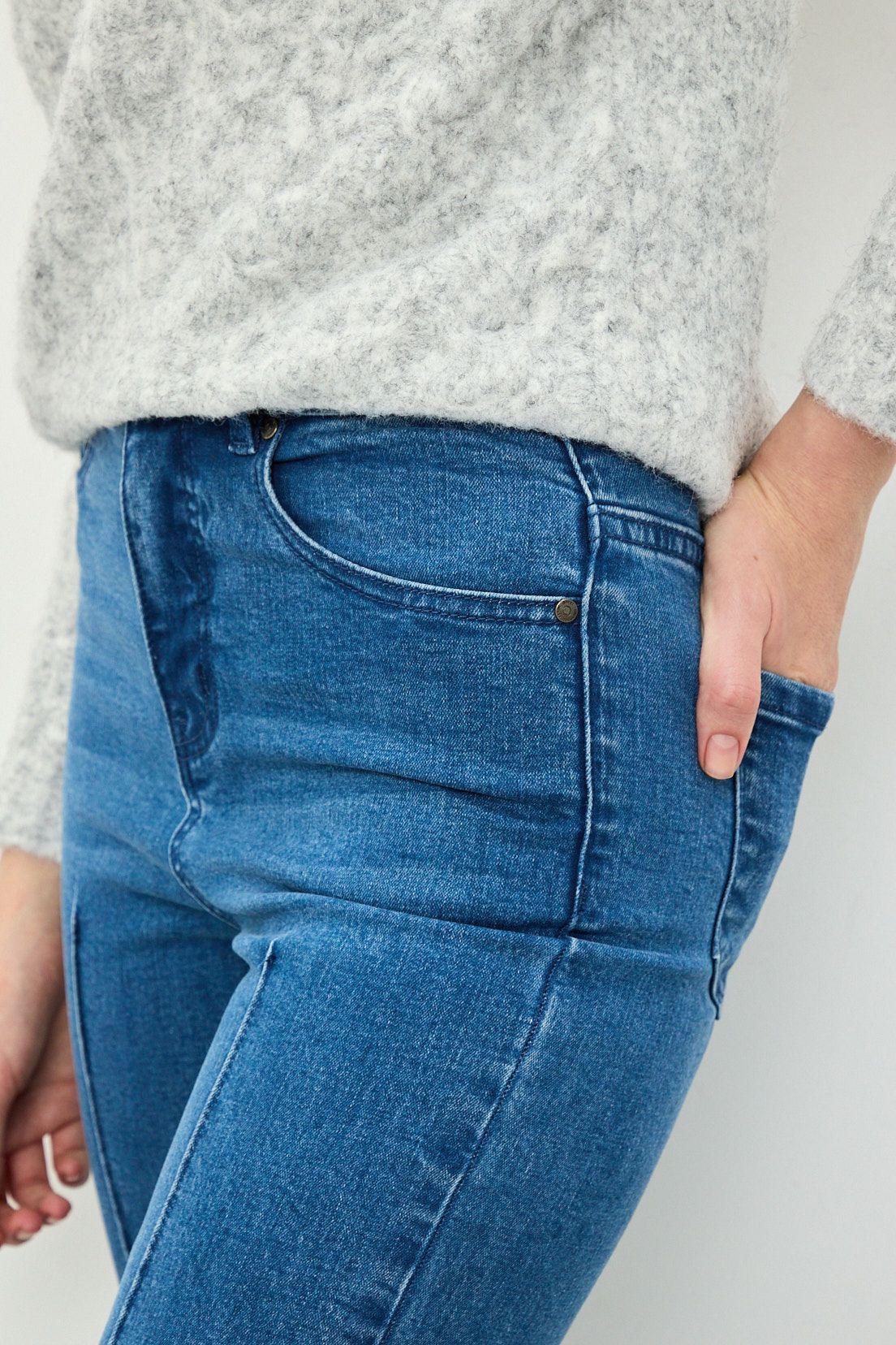 Jeans Liso Celeste iO 11320125007110-2