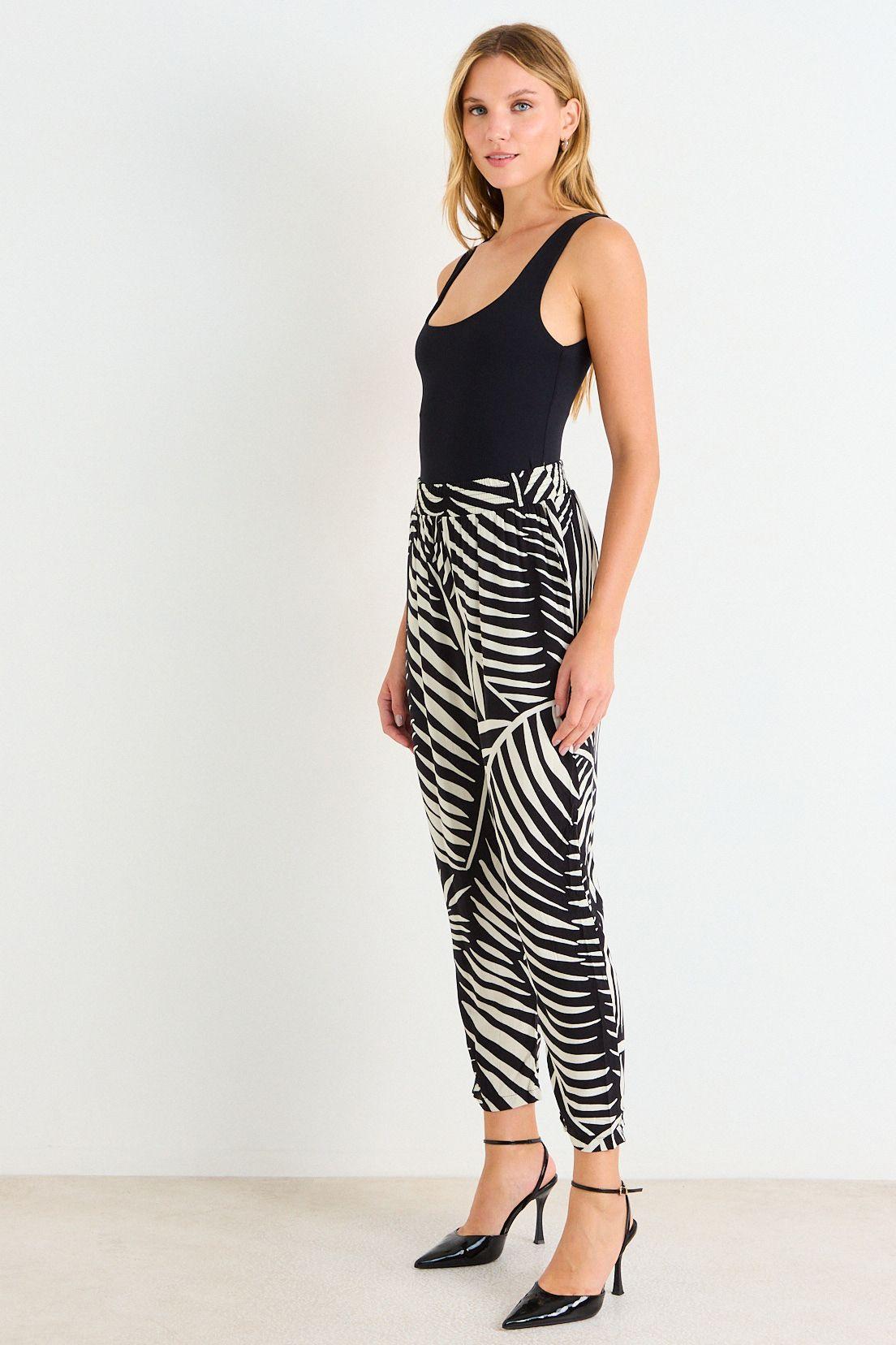 Pantalon Fantasia Negro Ash 11104225090102-4