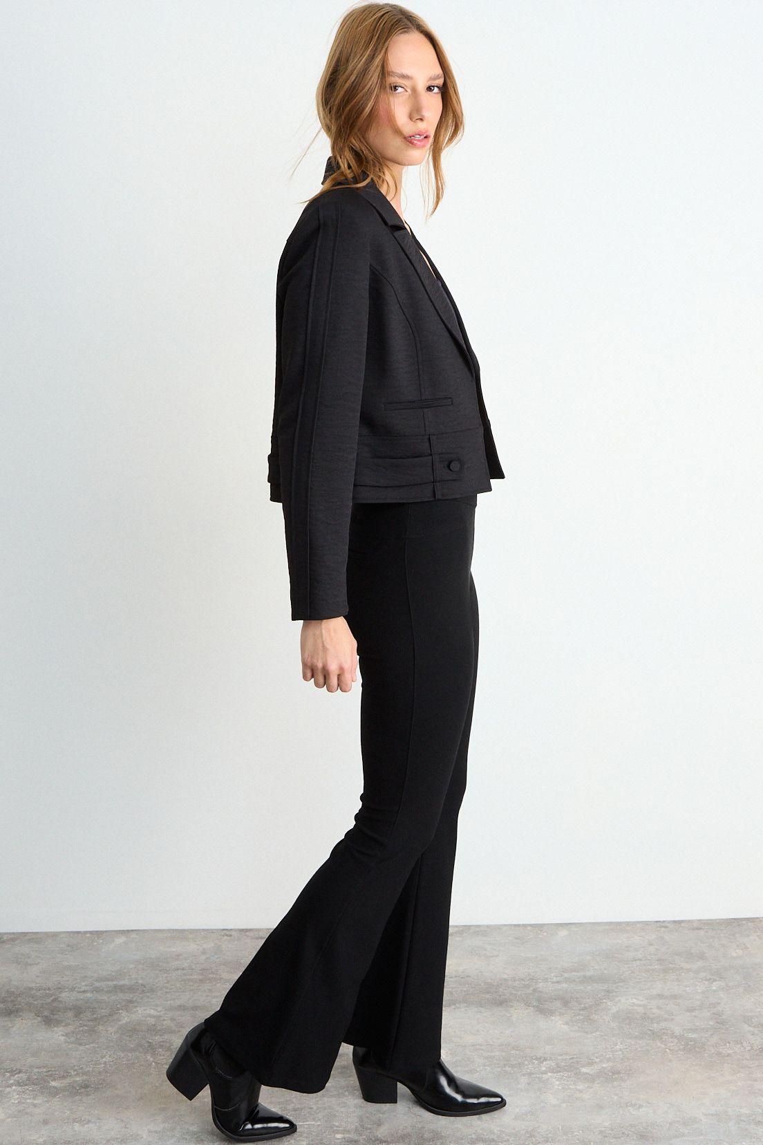 Blazer Liso Negro iO 16020126050102-4