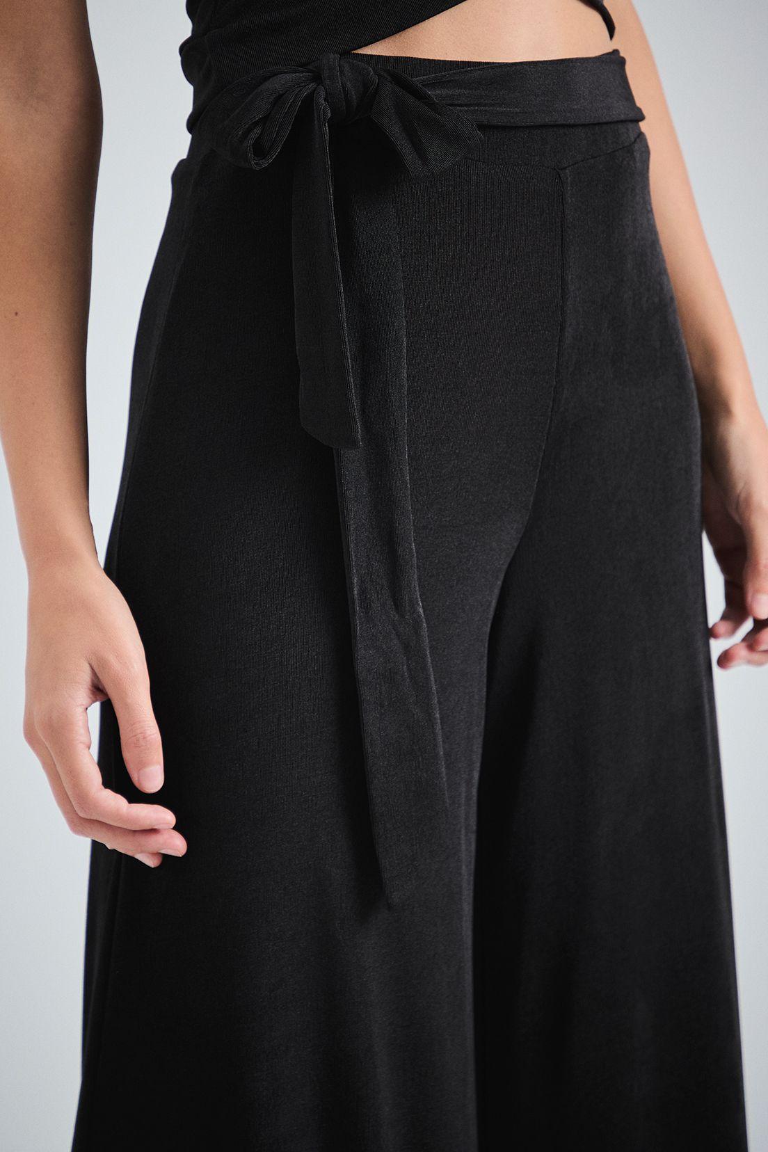 Pantalon Liso Negro iO 11020224066102-2