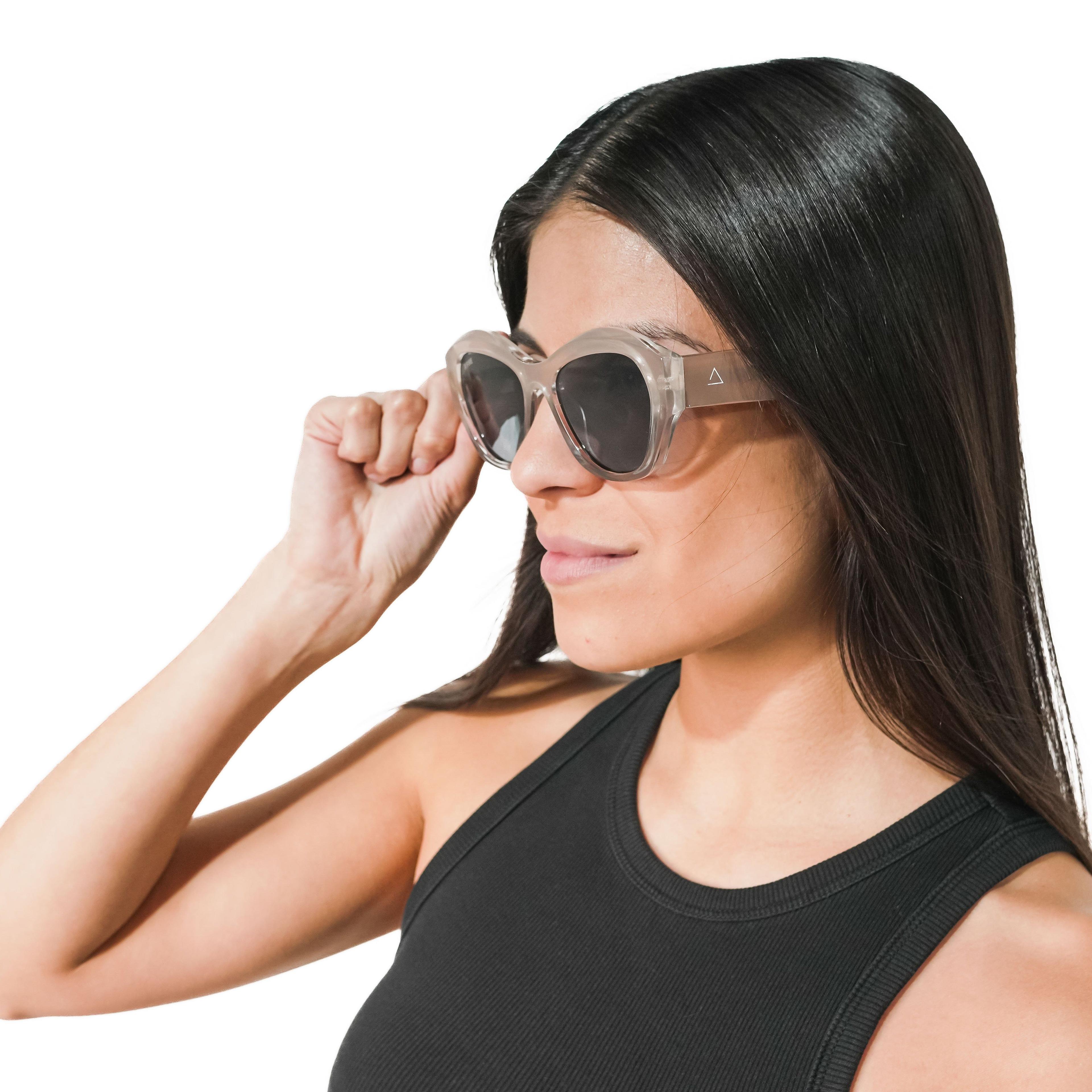 Lente de sol Beige Idalia / Negro UV400 X FIRE-2