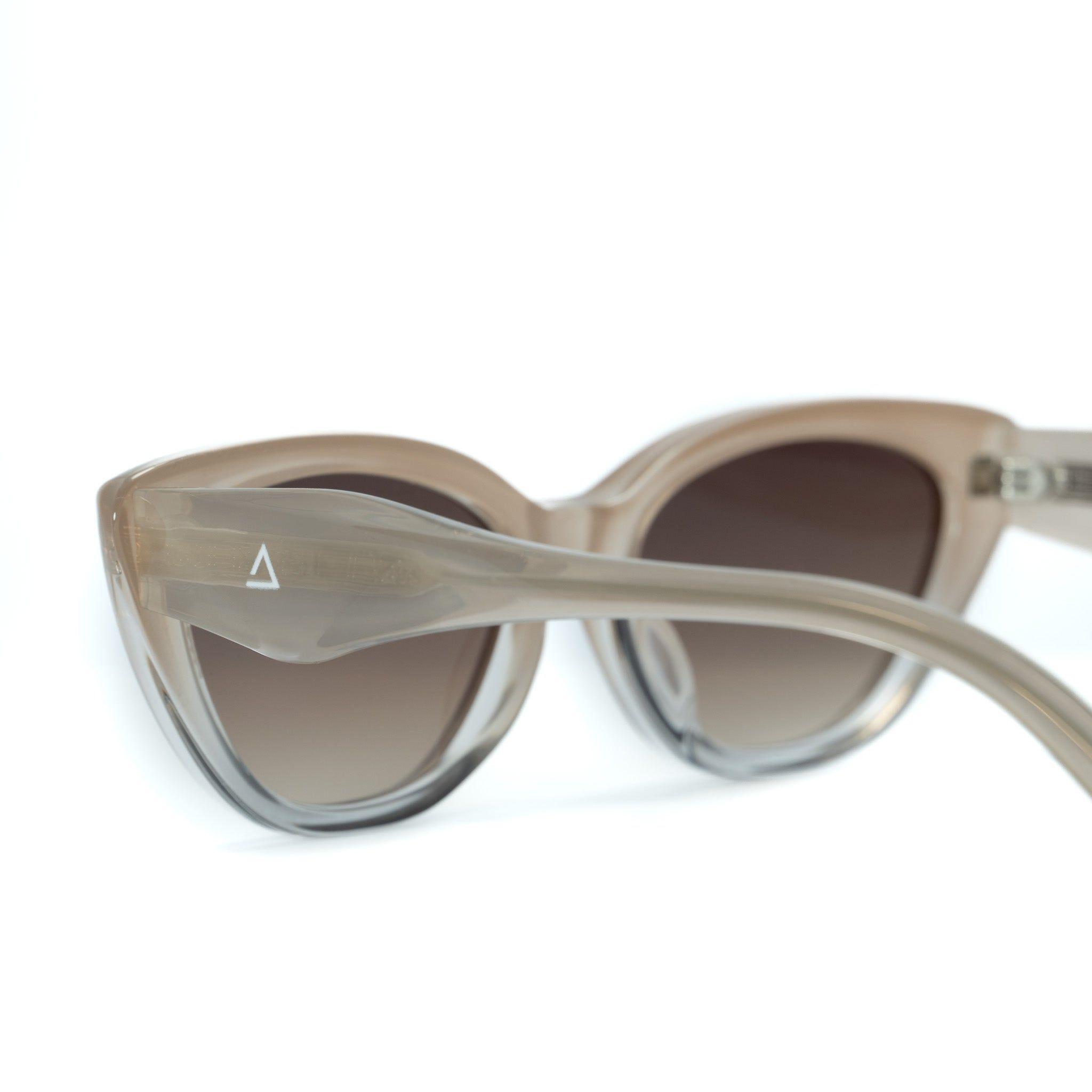 Lente de sol Beige Pandora / Café UV400 X FIRE-4