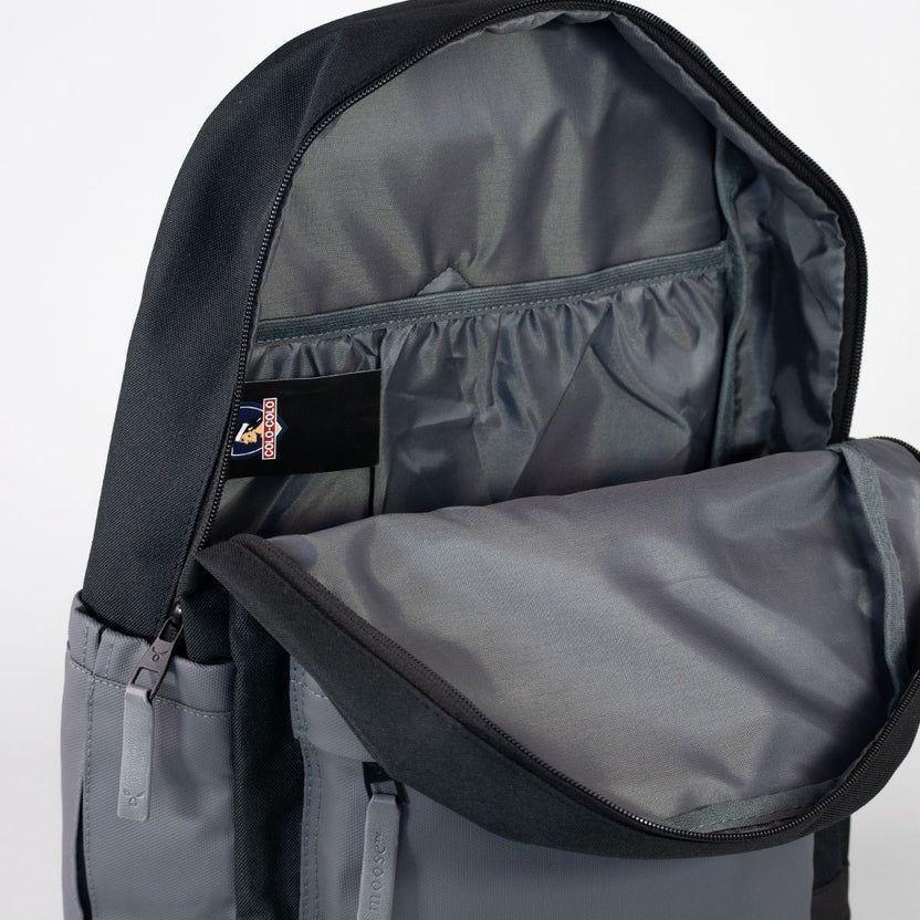 MOCHILA CLASICA COLO COLO FANATIKOS 16L-3