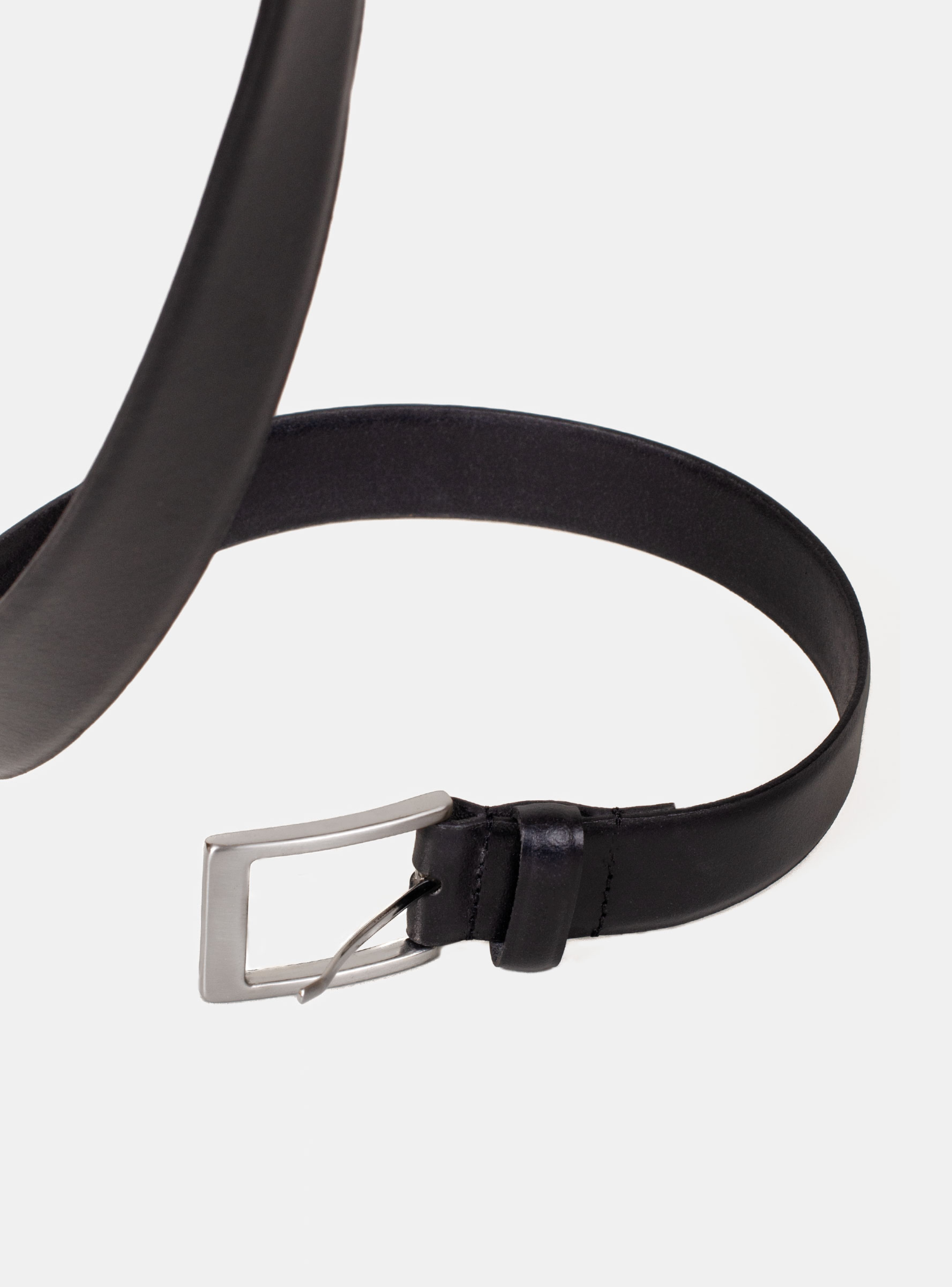 Cinturón Cuero Liso Moss-2