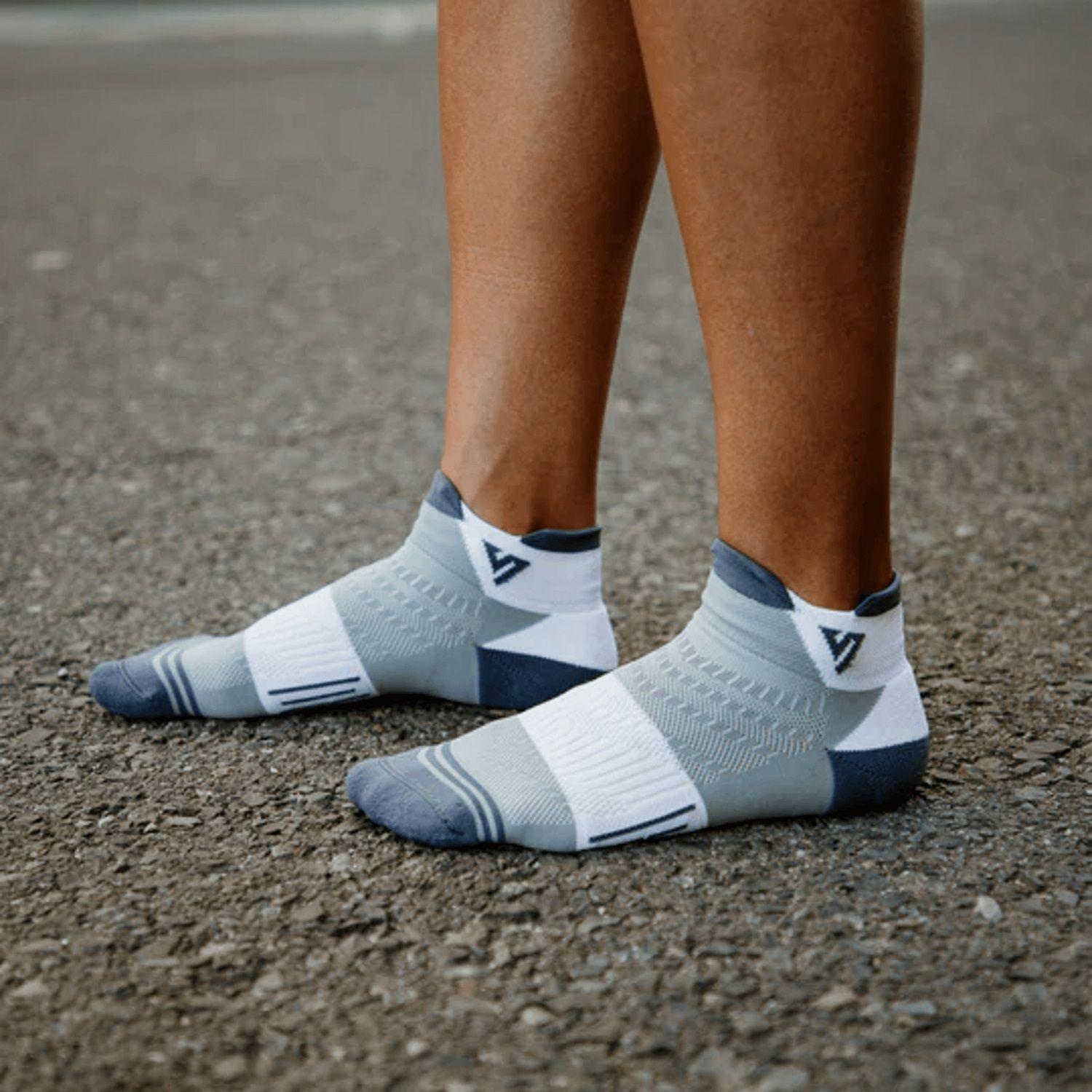Mono Cutback – Calcetín Deportivo Running Low Versus Socks M/L-1