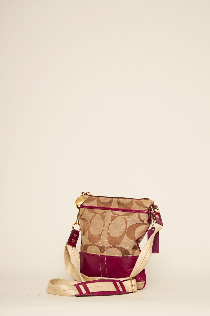 Cartera casual reciclado beige coach talla S  -2