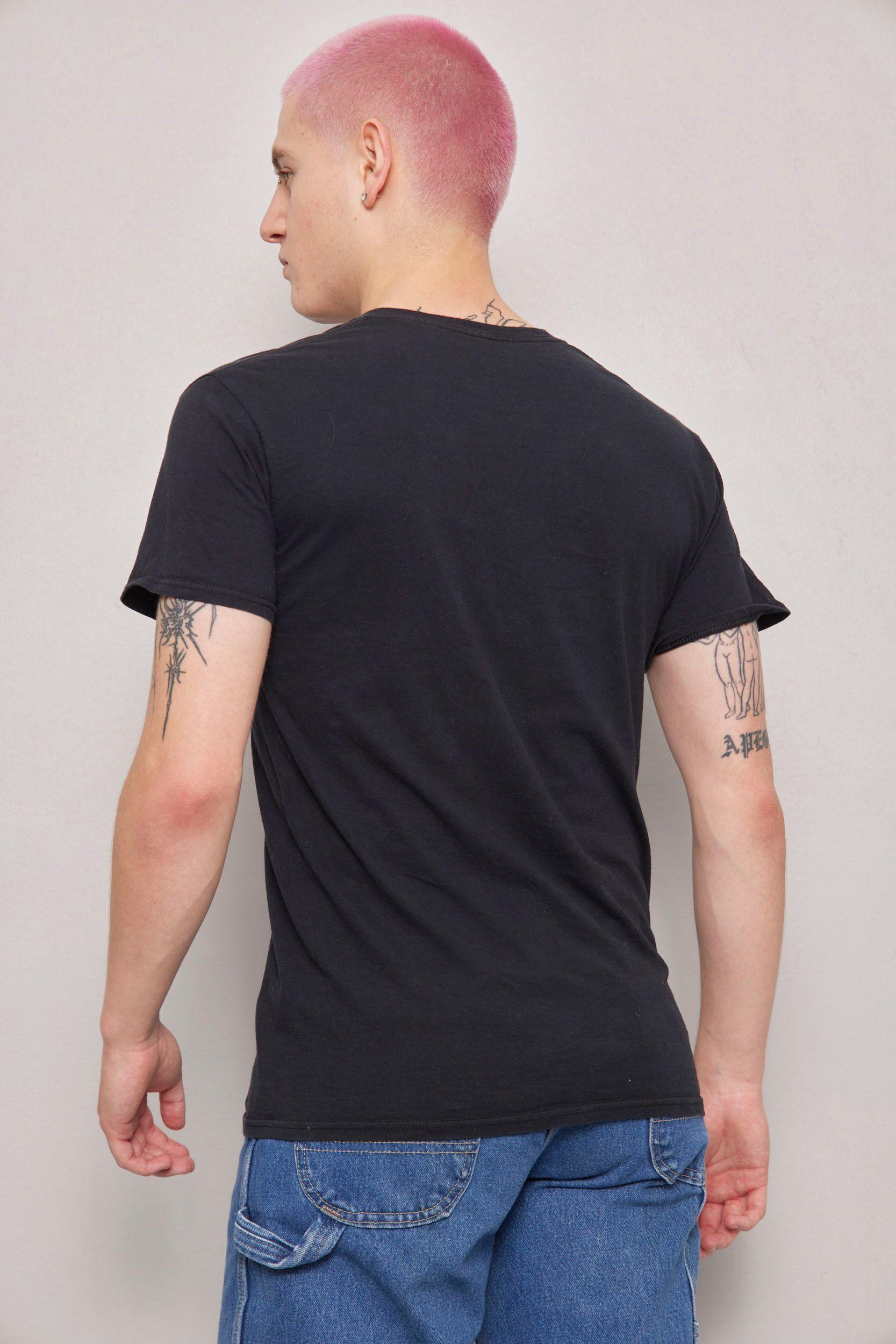Polera casual  negro nostalgic talla M-2